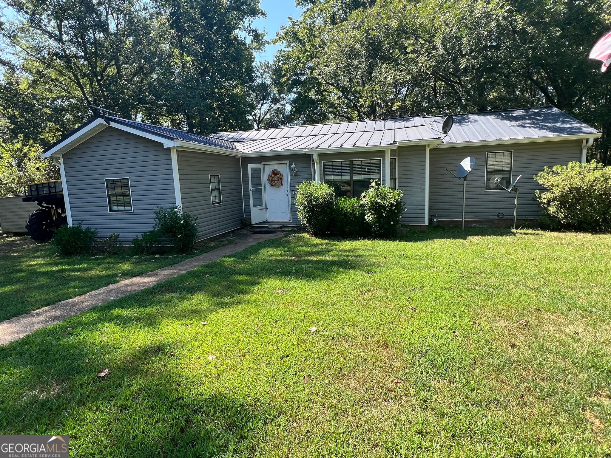3 bedroom, 3 bathroom, 1,670 sq ft single family residence for sale at 12534 HIGHWAY 431, Wedowee, AL 36278 — photo 3