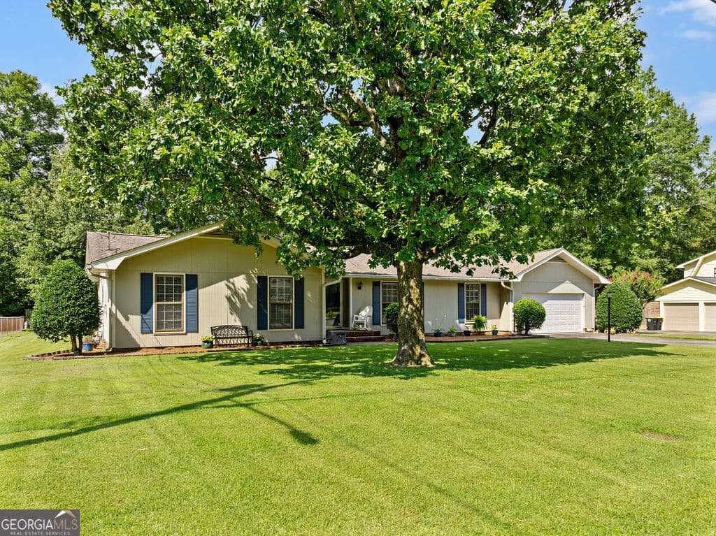3 bedroom, 2 bathroom, 1,615 sq ft single family residence sold at 29 Donley Drive, Rome, GA 30165