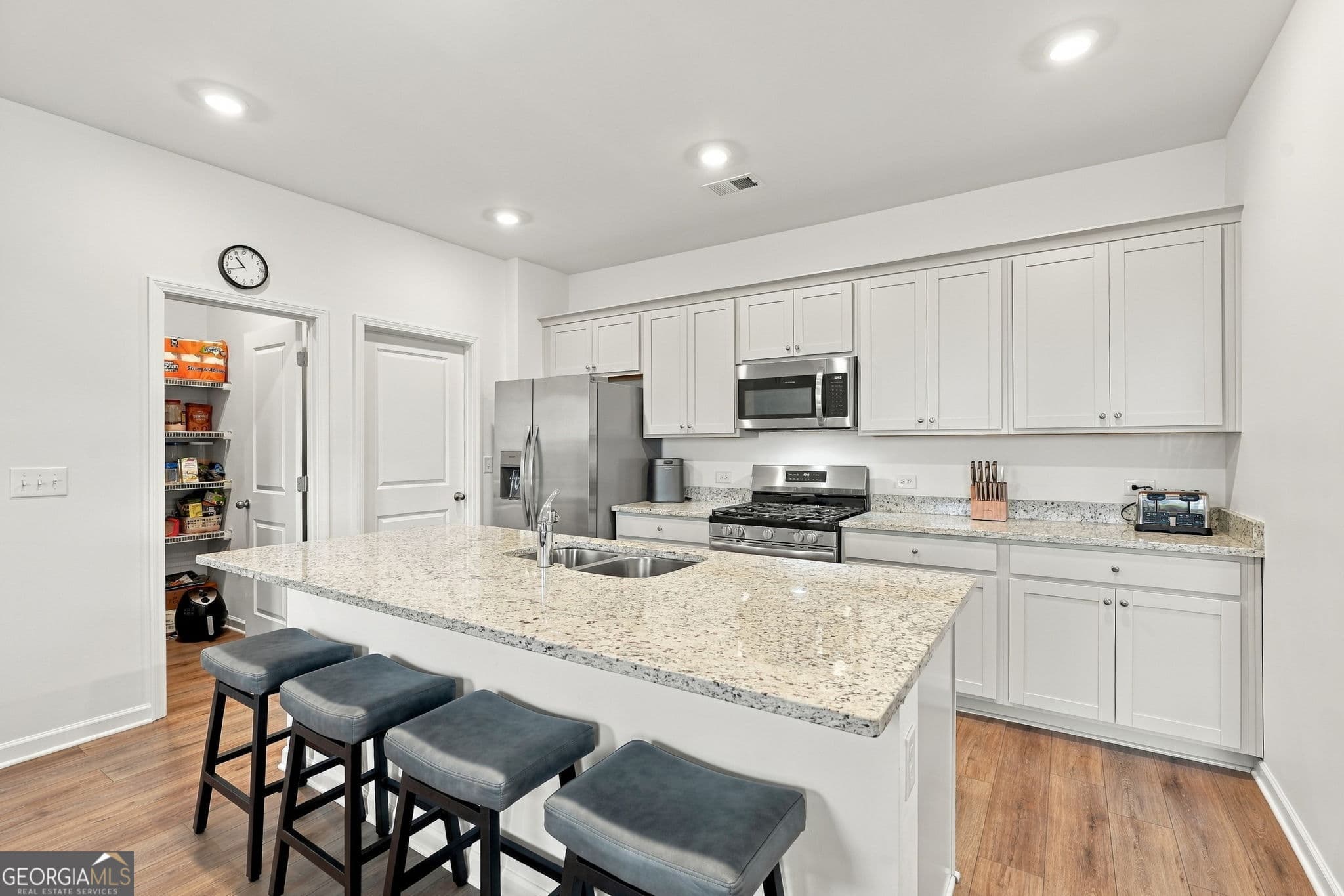 5 bedroom, 2.5 bathroom, 2,355 sq ft single family residence for sale at 1241 Arnhem Drive, Hampton, GA 30228 — photo 10