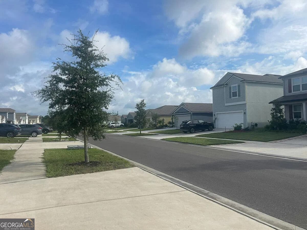 4 bedroom, 2 bathroom, 1,705 sq ft single family residence for sale at 2876 Oak Stream Drive, Green Cove Springs, FL 32043 — photo 5