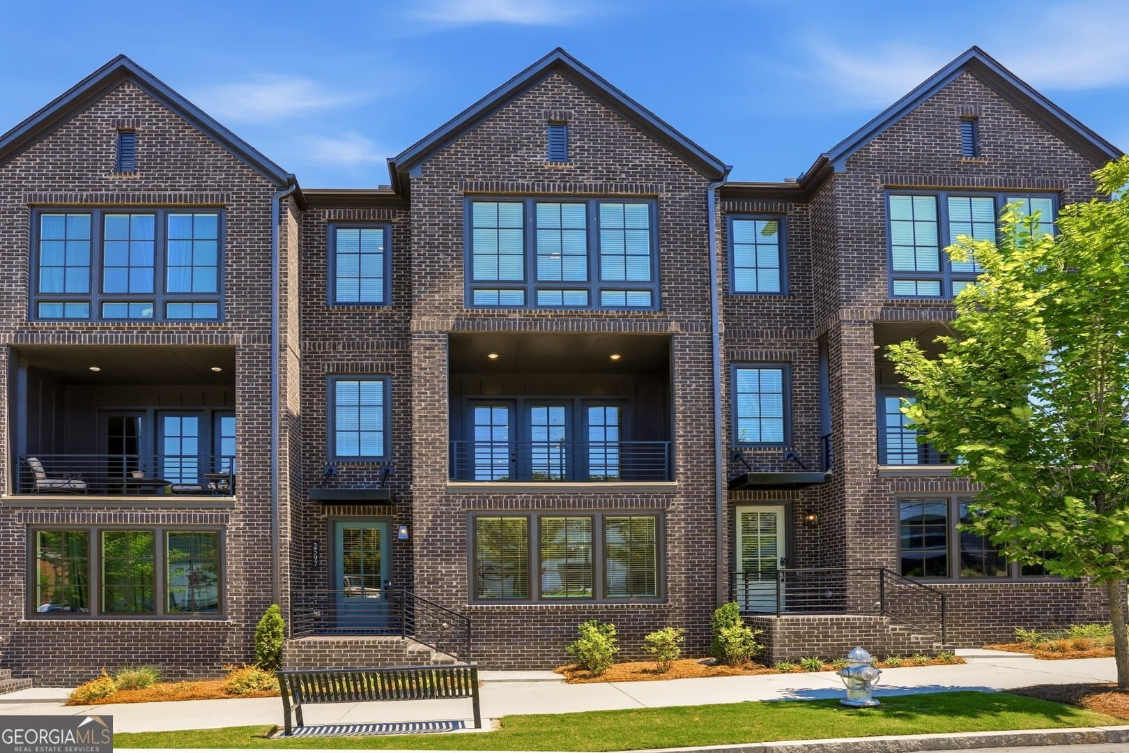 4 bedroom, 4 bathroom townhouse for rent at 2597 Mackintosh, Brookhaven, GA 30319 for $4,795 a month — photo 1 of 1