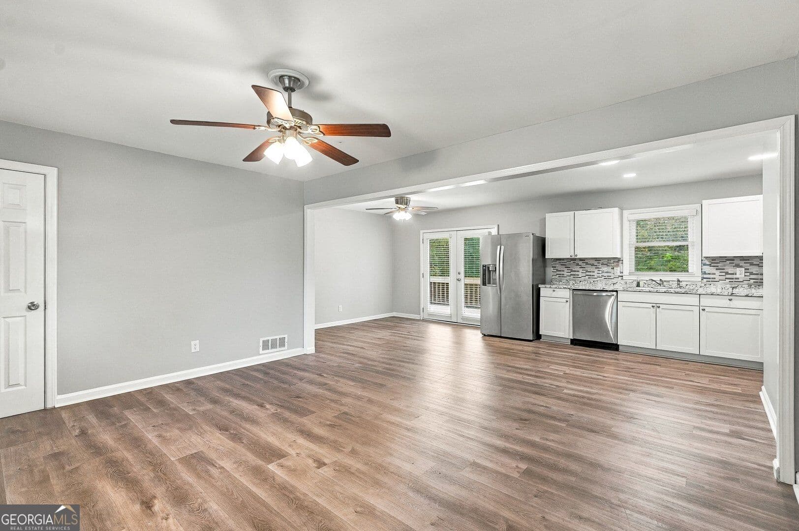 3 bedroom, 1.5 bathroom, 1,220 sq ft single family residence for rent at 4867 Flint Hill Road, Austell, GA 30106 for $1,800 a month — photo 4