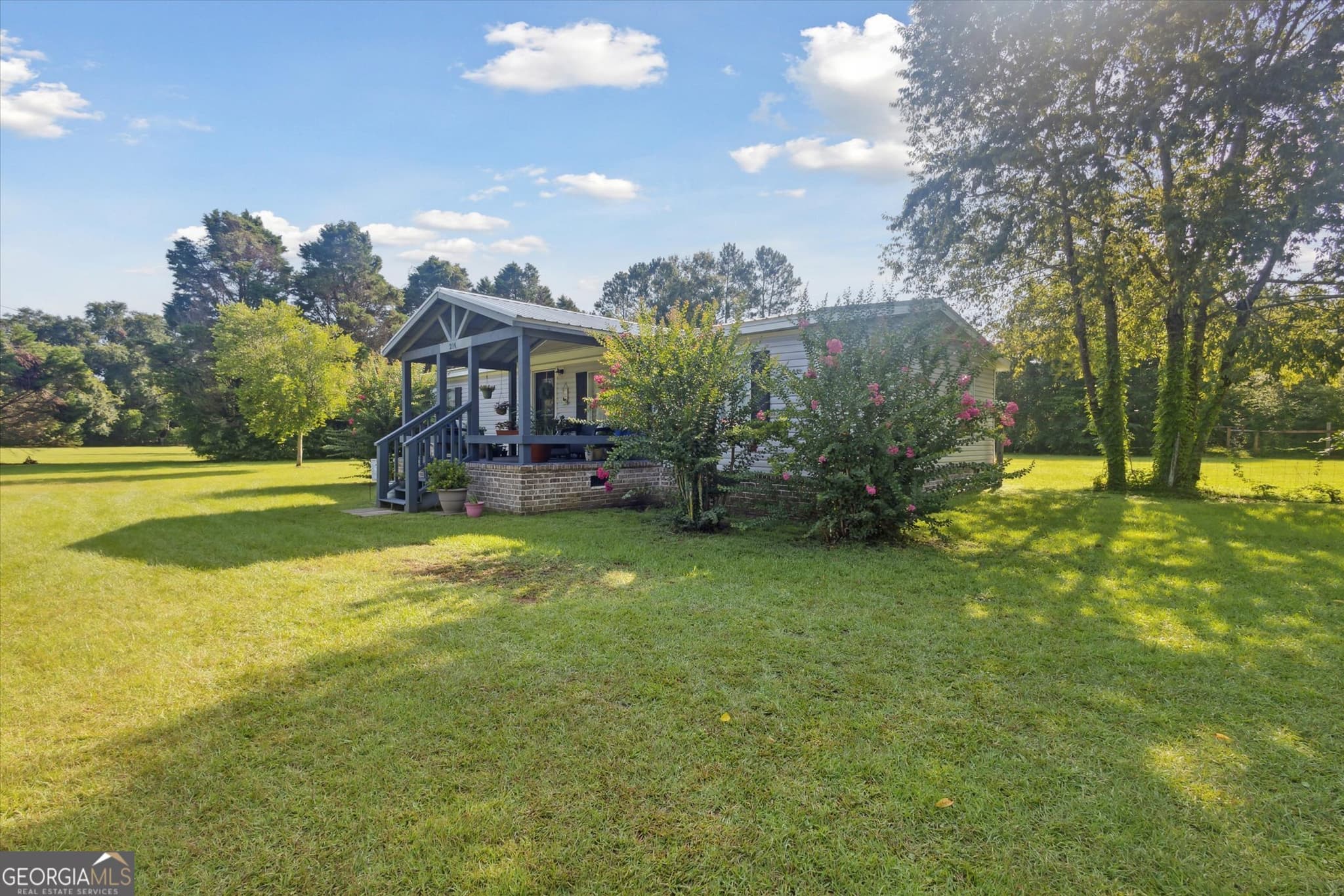 3 bedroom, 2 bathroom, 1,232 sq ft manufactured home,mobile home sold at 214 Big Bay Boulevard, Ellabell, GA 31308