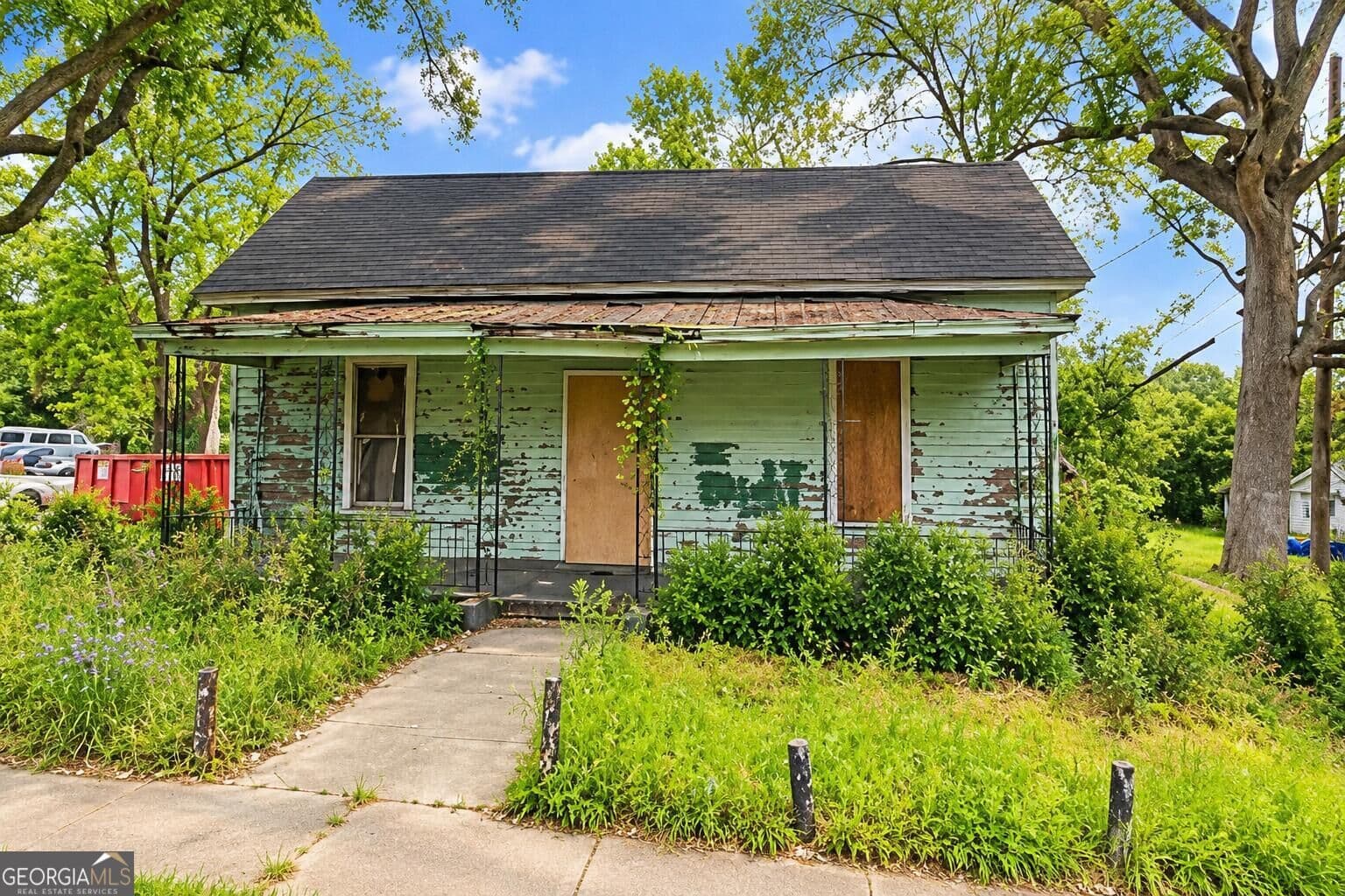 4 bedroom, 2 bathroom, 2,003 sq ft single family residence for sale at 1616 2nd Street, Macon, GA 31201