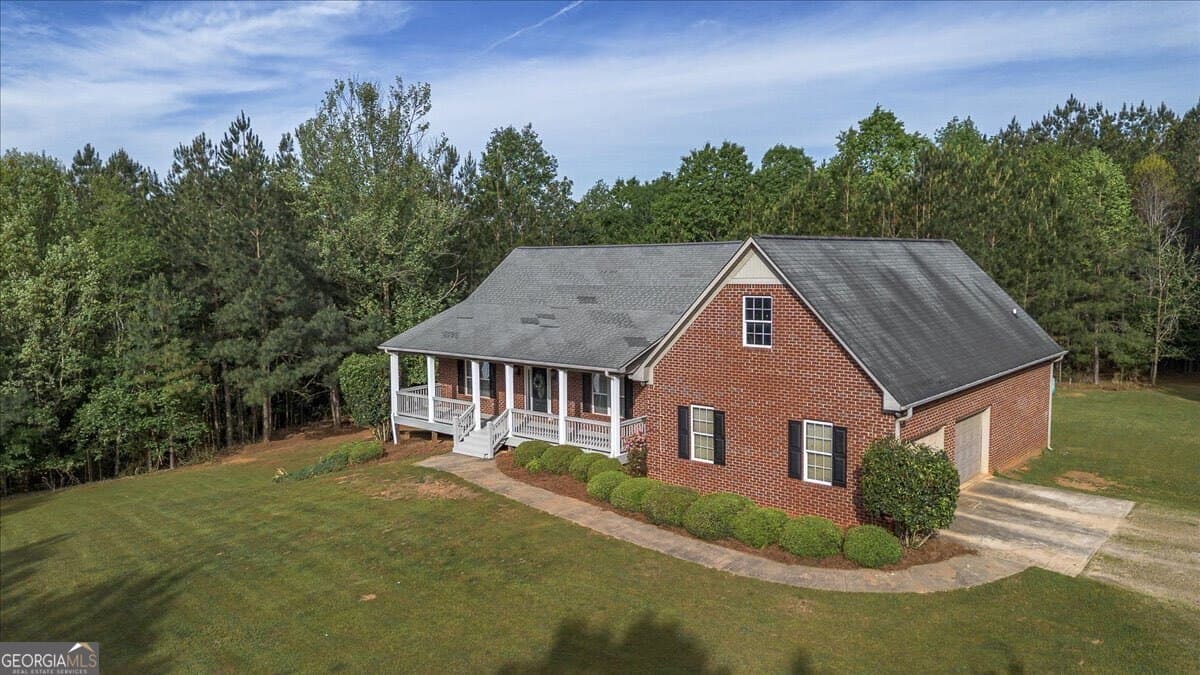3 bedroom, 2 bathroom, 2,316 sq ft single family residence sold at 710 Moriah Church Road, Colbert, GA 30628