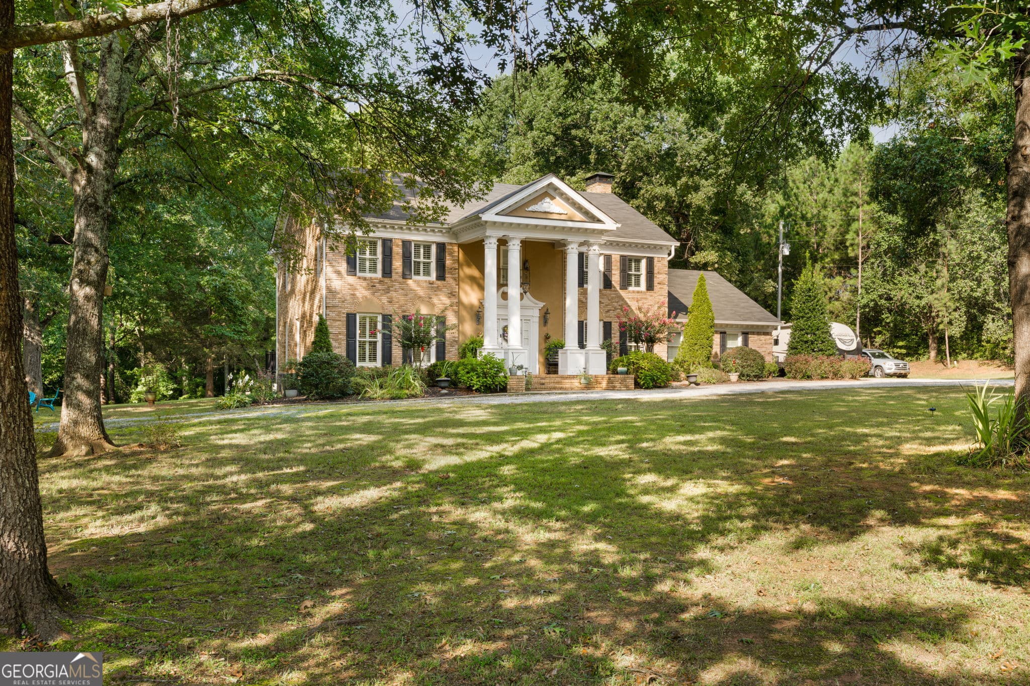 3 bedroom, 2.5 bathroom, 3,335 sq ft single family residence for sale at 2100 Davis Academy Road, Rutledge, GA 30663 — photo 2