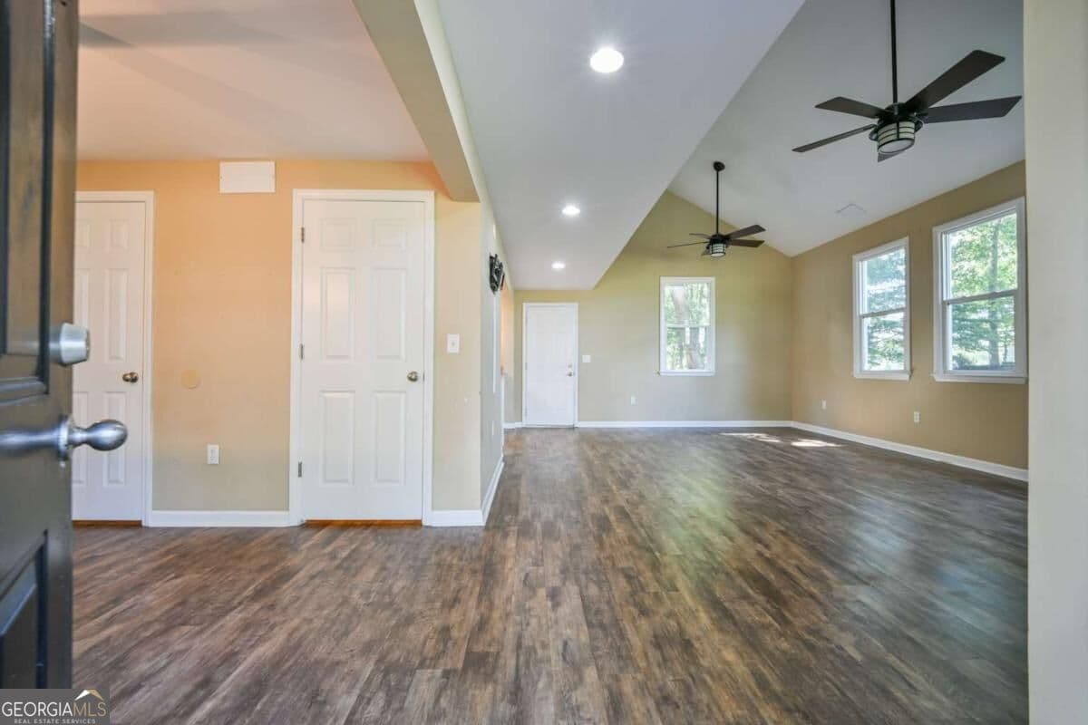 4 bedroom, 2.5 bathroom, 2,156 sq ft single family residence for sale at 1642 Neese Commerce Road, Commerce, GA 30530 — photo 3
