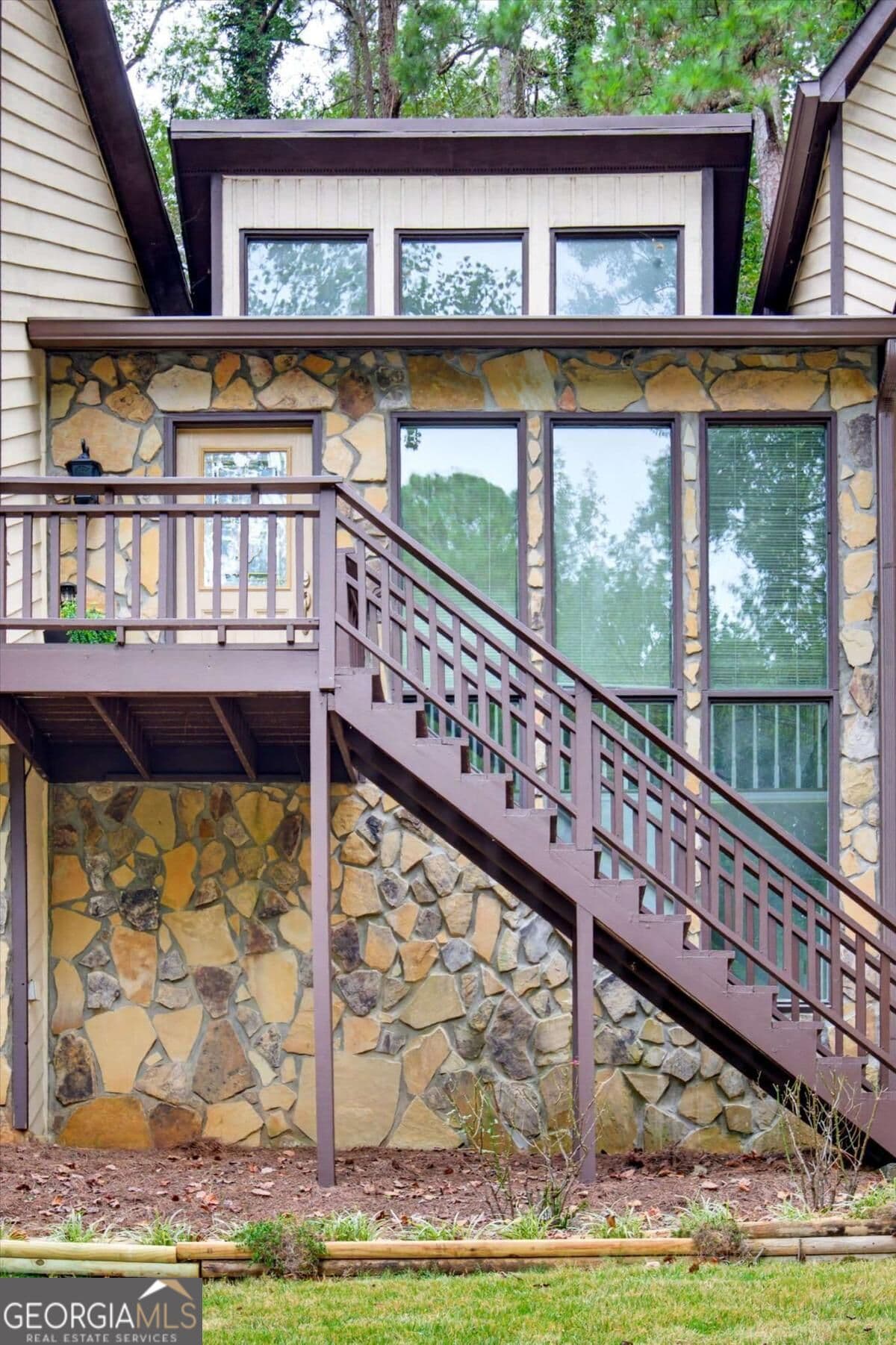 4 bedroom, 3 bathroom, 3,007 sq ft single family residence for sale at 538 Wagner Way, Kennesaw, GA 30144 — photo 4