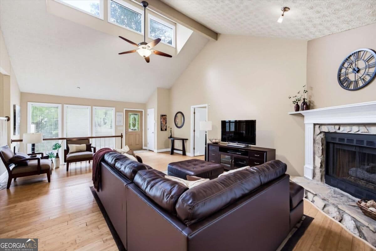 4 bedroom, 3 bathroom, 3,007 sq ft single family residence for sale at 538 Wagner Way, Kennesaw, GA 30144 — photo 8