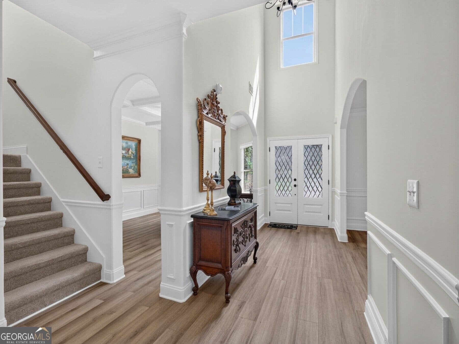 6 bedroom, 5 bathroom, 5,360 sq ft single family residence for sale at 5050 Savannah Run, Cumming, GA 30040 — photo 9