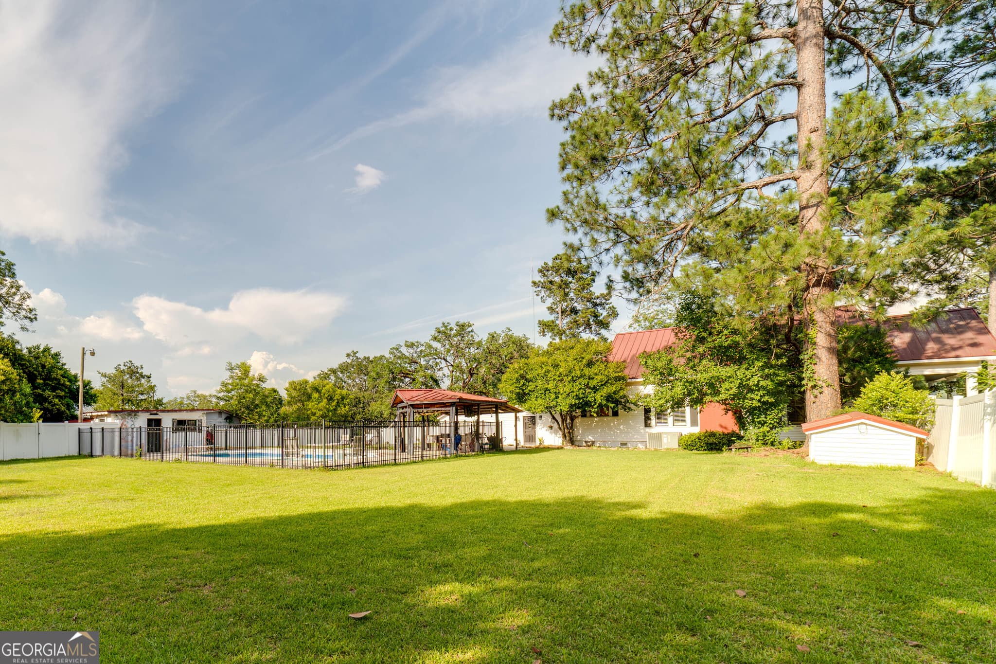 4 bedroom, 2.5 bathroom, 3,101 sq ft single family residence for sale at 73 Maxwell Street, Arlington, GA 39813 — photo 8