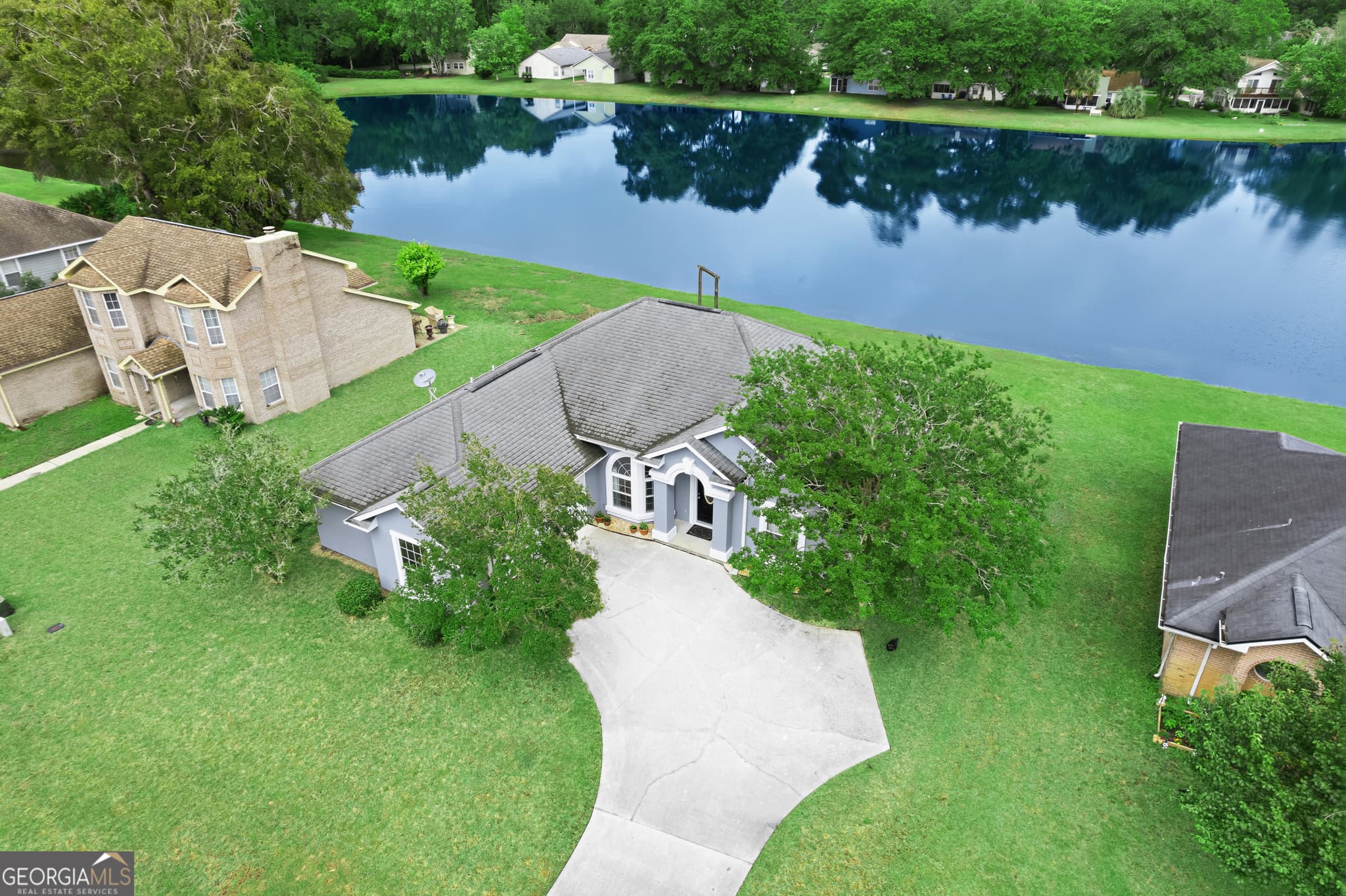 3 bedroom, 2 bathroom, 1,706 sq ft single family residence sold at 400 Flamingo Drive, St. Marys, GA 31558