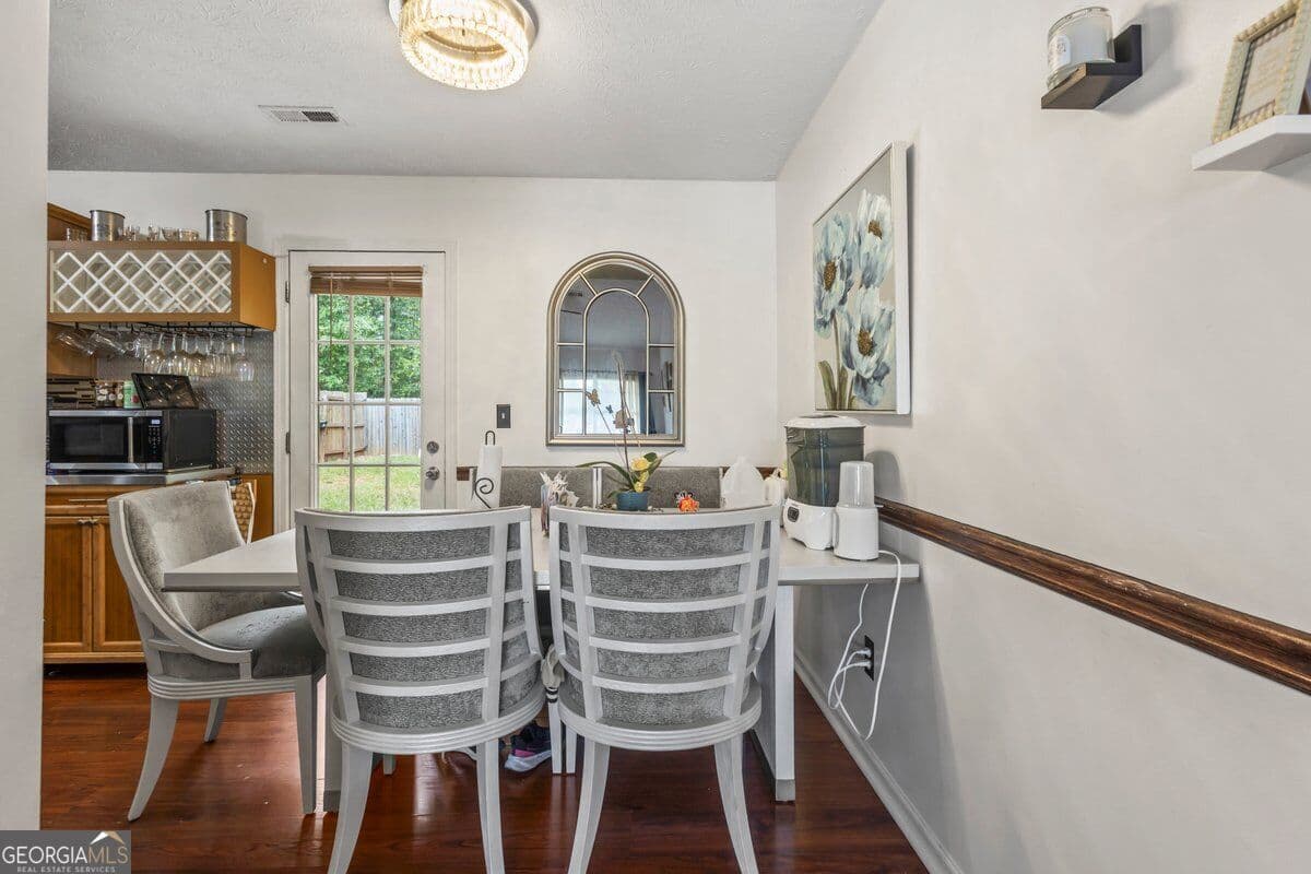 3 bedroom, 2 bathroom, 1,464 sq ft single family residence for sale at 93 Virginia Heights Drive, Newnan, GA 30263 — photo 9