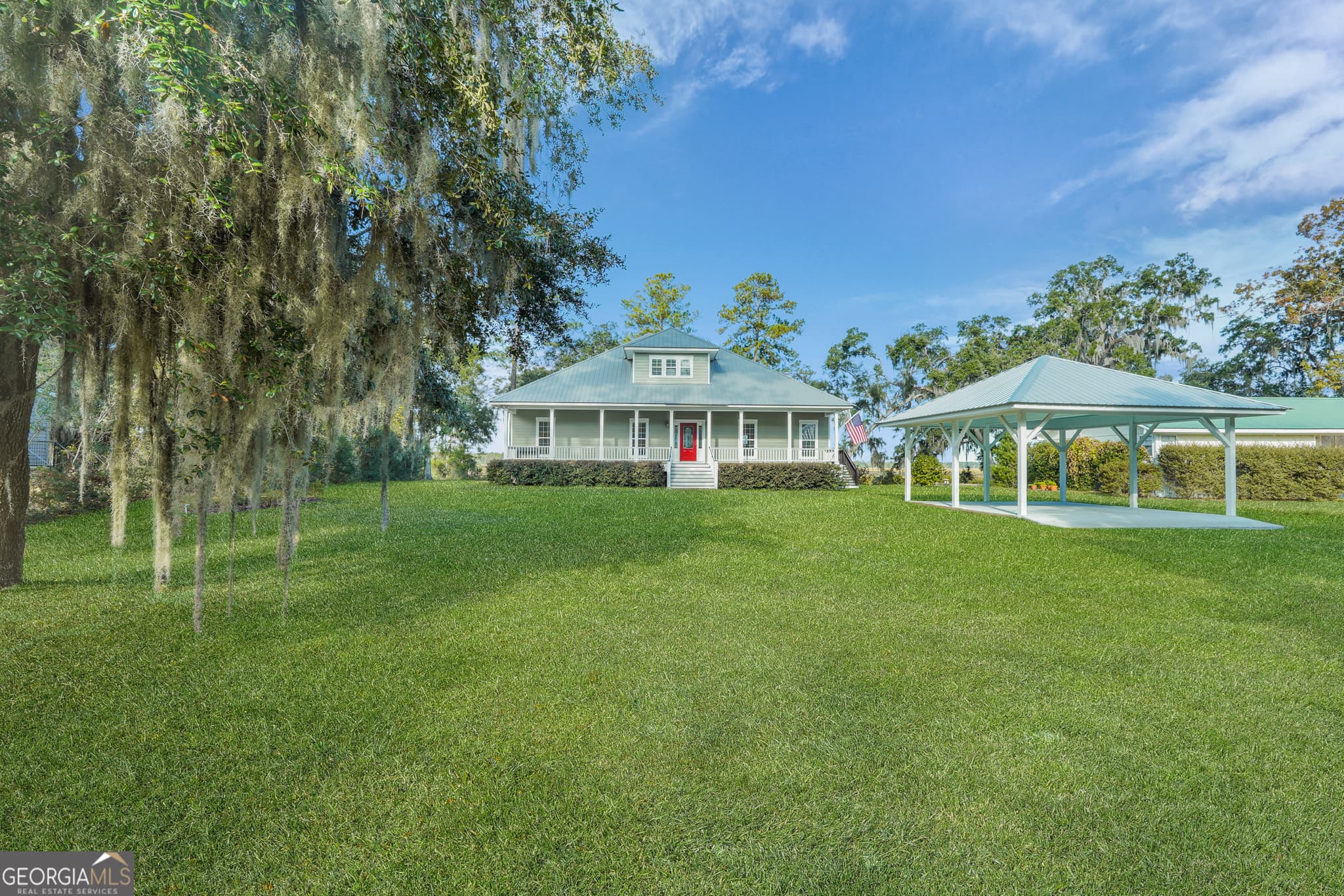 4 bedroom, 3 bathroom, 2,295 sq ft single family residence sold at 1261 Otter Slide Loop, Townsend, GA 31331