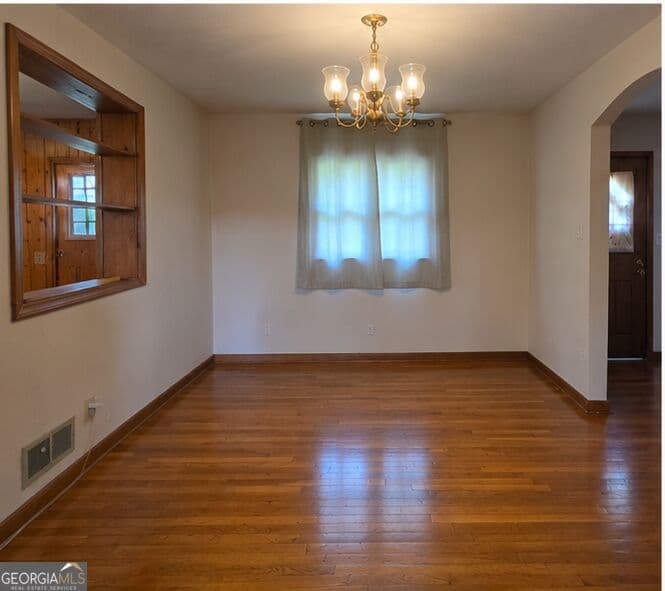 3 bedroom, 1.5 bathroom, 1,800 sq ft single family residence for sale at 1515 Patricia Drive, Morrow, GA 30260 — photo 5