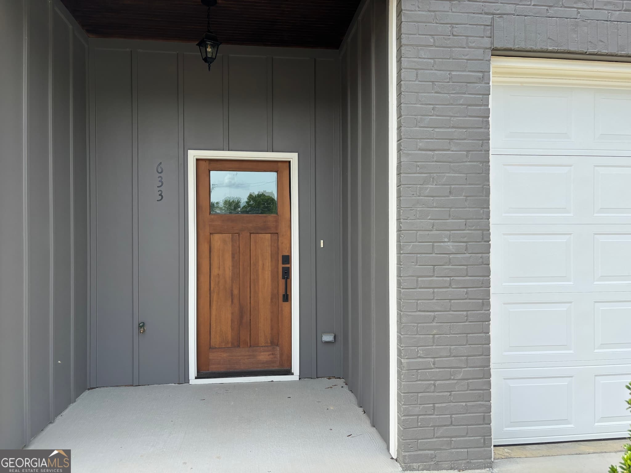 2 bedroom, 2.5 bathroom, 1,498 sq ft single family residence for sale at 633 E 3rd Street, Rome, GA 30161 — photo 2