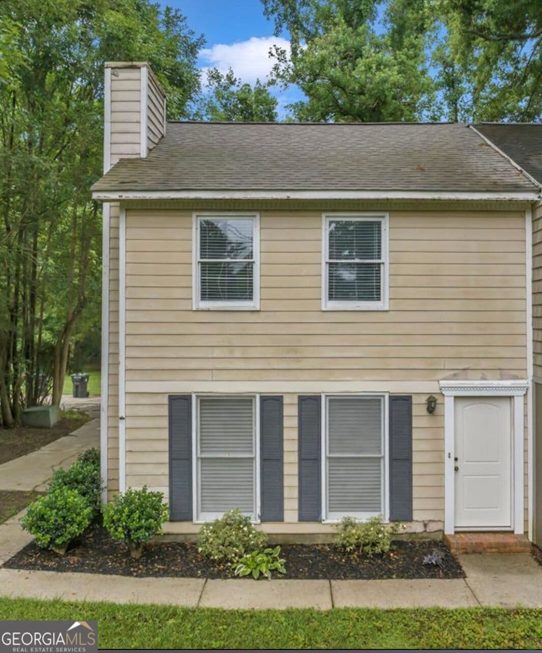 2 bedroom, 1 bathroom, 1,080 sq ft single family residence for rent at 5200 Forsyth Road, Macon, GA 31210 for $1,200 a month