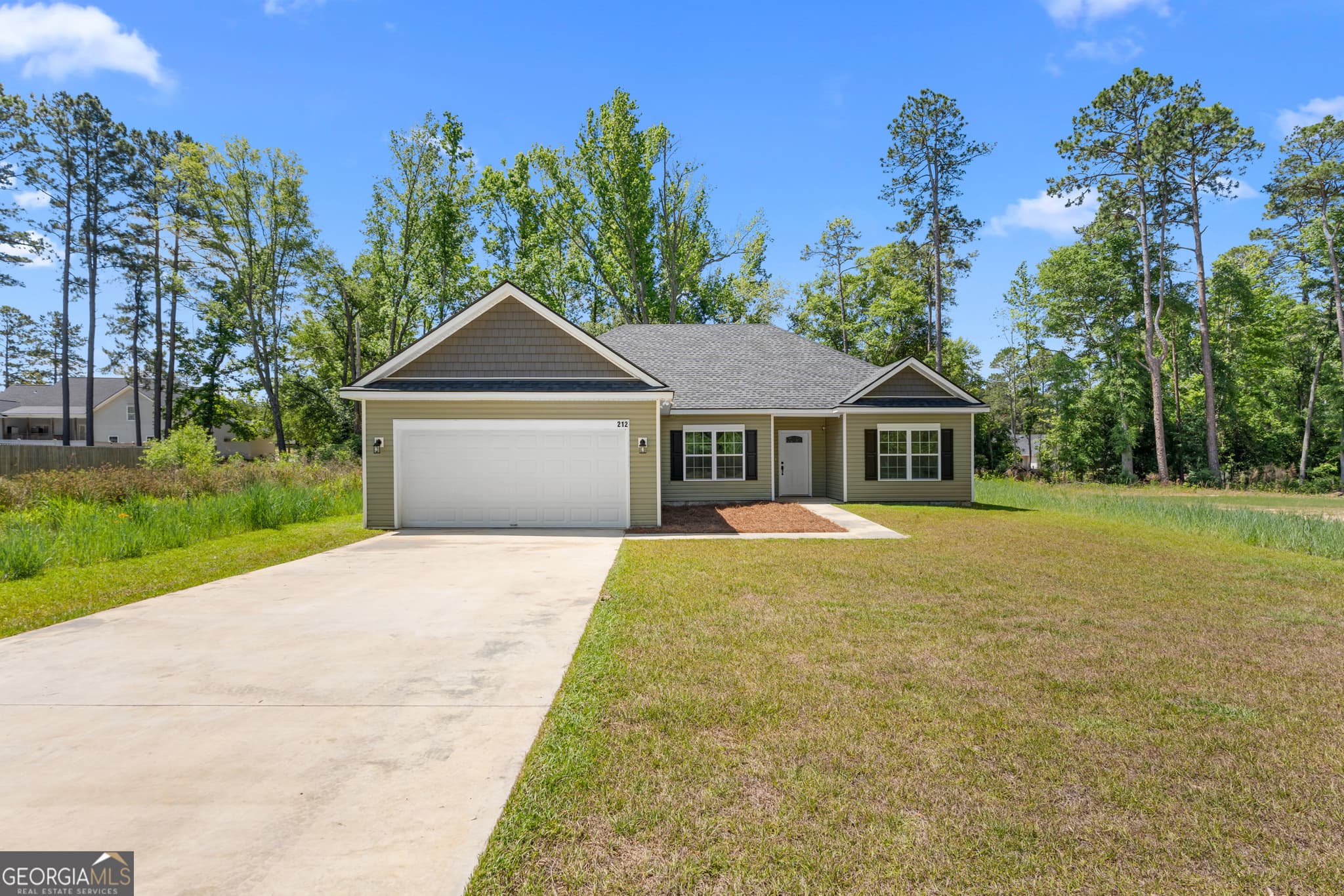 3 bedroom, 2 bathroom, 1,529 sq ft single family residence sold at 212 Camelia Drive, Sylvania, GA 30467