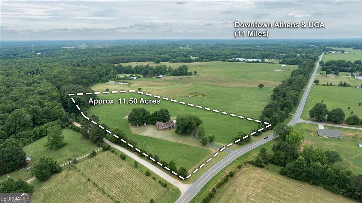 3 bedroom, 2 bathroom, 1,536 sq ft farm for sale at 463 Arnoldsville Road, Winterville, GA 30683 — photo 6