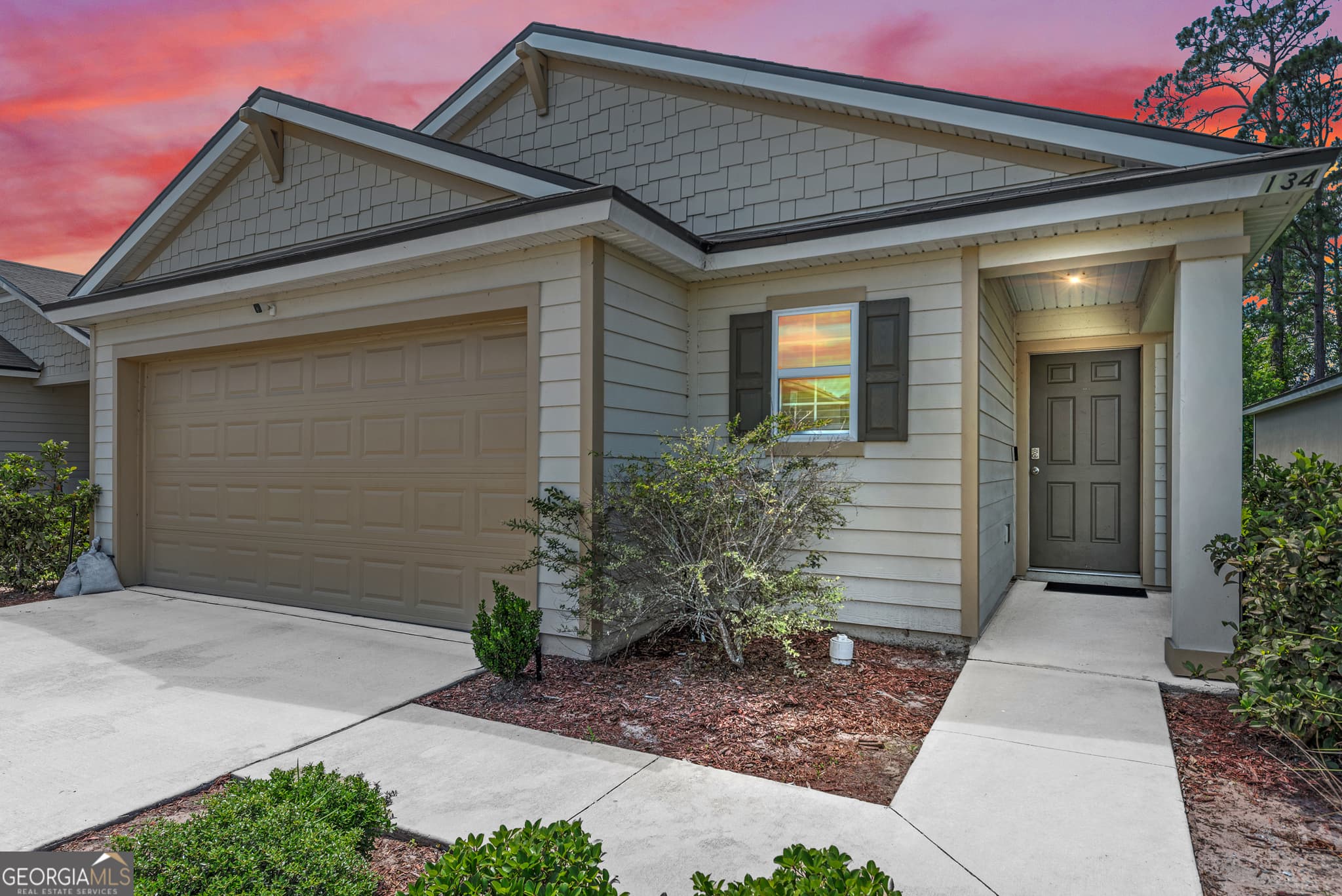 3 bedroom, 2 bathroom, 1,600 sq ft single family residence sold at 134 Ashwood Circle, St. Marys, GA 31558