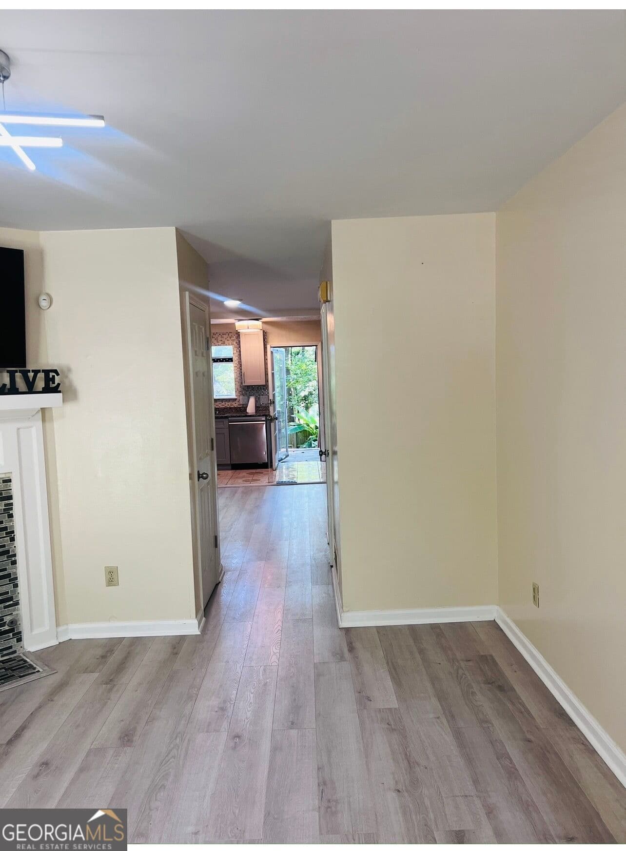 2 bedroom, 2.5 bathroom, 1,134 sq ft townhouse for sale at 4183 Pine Valley Road, Tucker, GA 30084 — photo 8