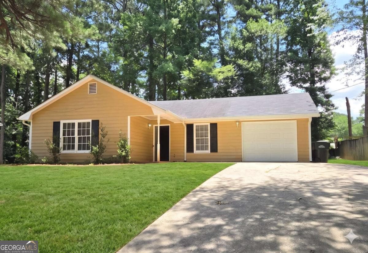 3 bedroom, 2 bathroom, 1,310 sq ft single family residence sold at 5552 Shawnee Trail, Norcross, GA 30071
