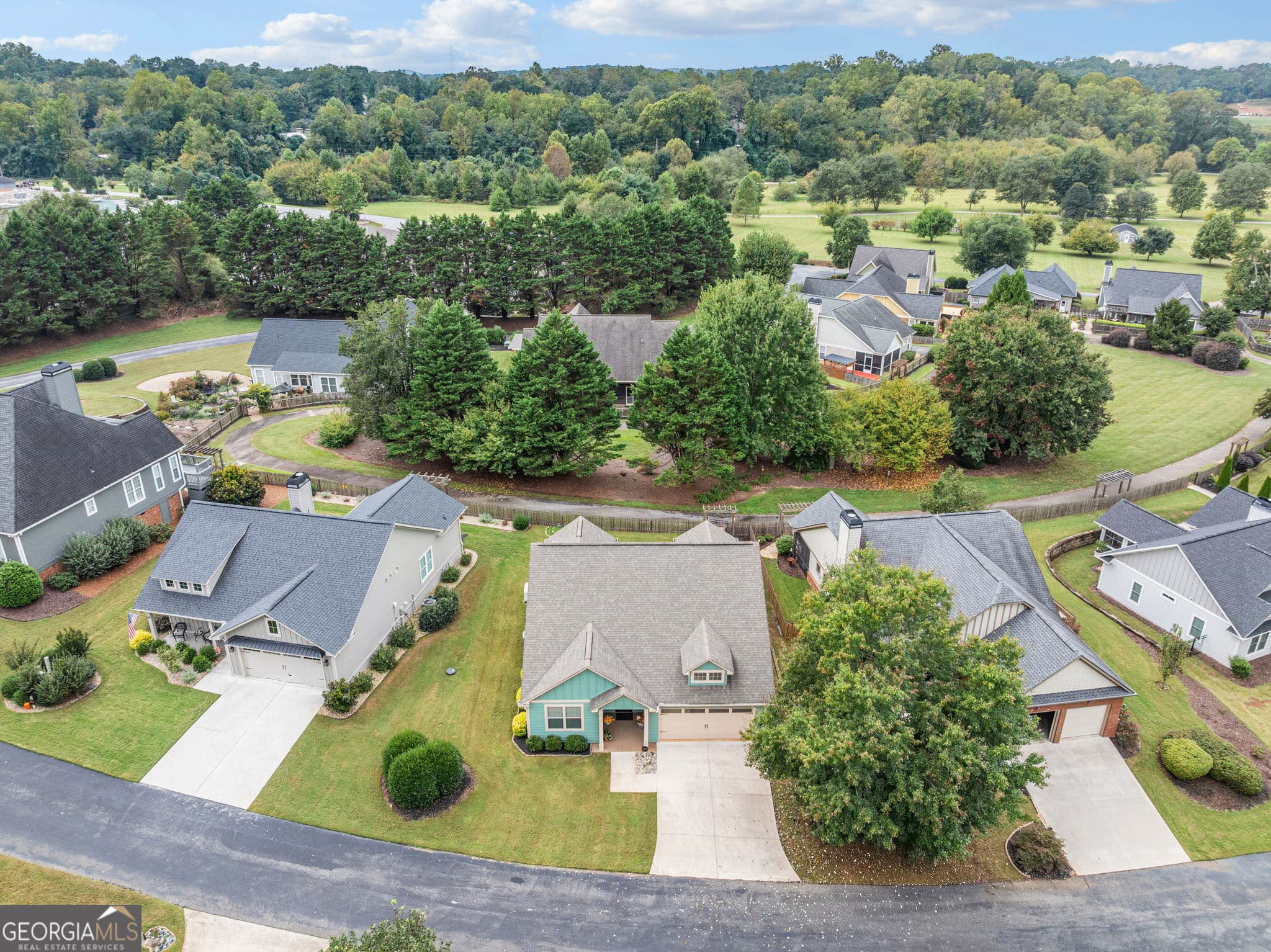 3 bedroom, 2 bathroom, 1,500 sq ft single family residence for sale at 324 Old Clarkesville Mill Road, Clarkesville, GA 30523 — photo 7