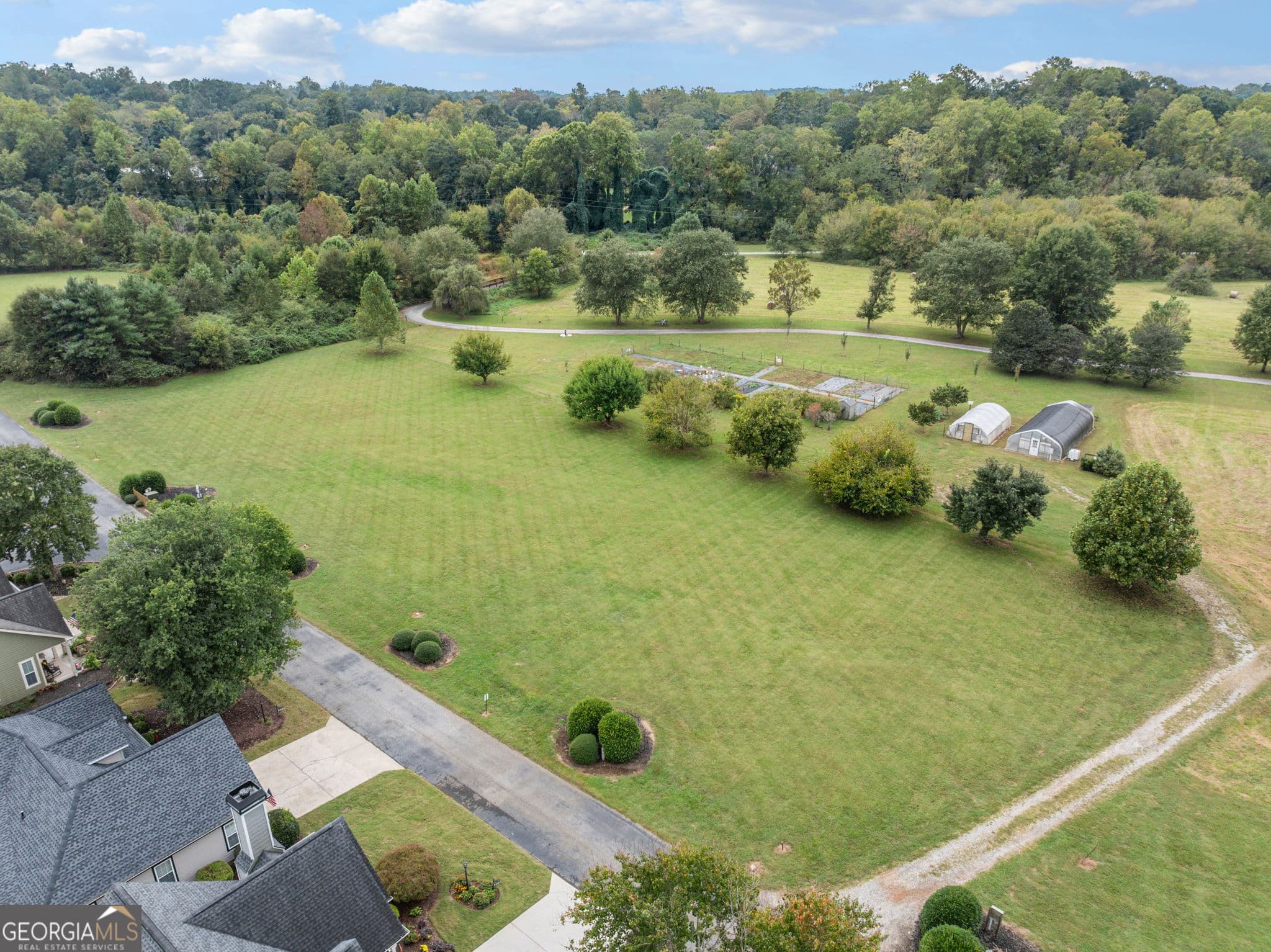 3 bedroom, 2 bathroom, 1,500 sq ft single family residence for sale at 324 Old Clarkesville Mill Road, Clarkesville, GA 30523 — photo 8