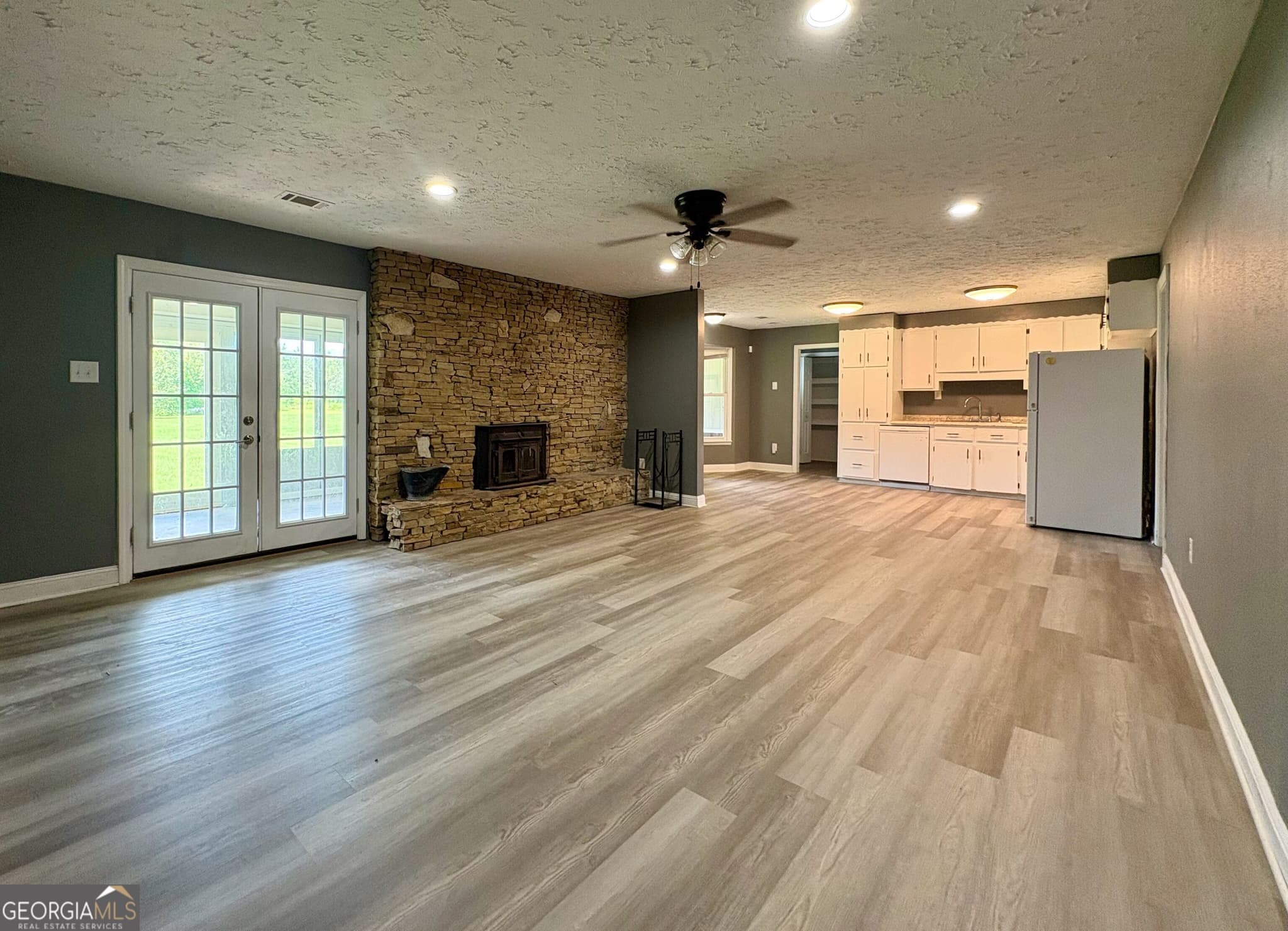 4 bedroom, 3.5 bathroom, 2,886 sq ft single family residence for sale at 181 Aultman Road, Fort Valley, GA 31030 — photo 7