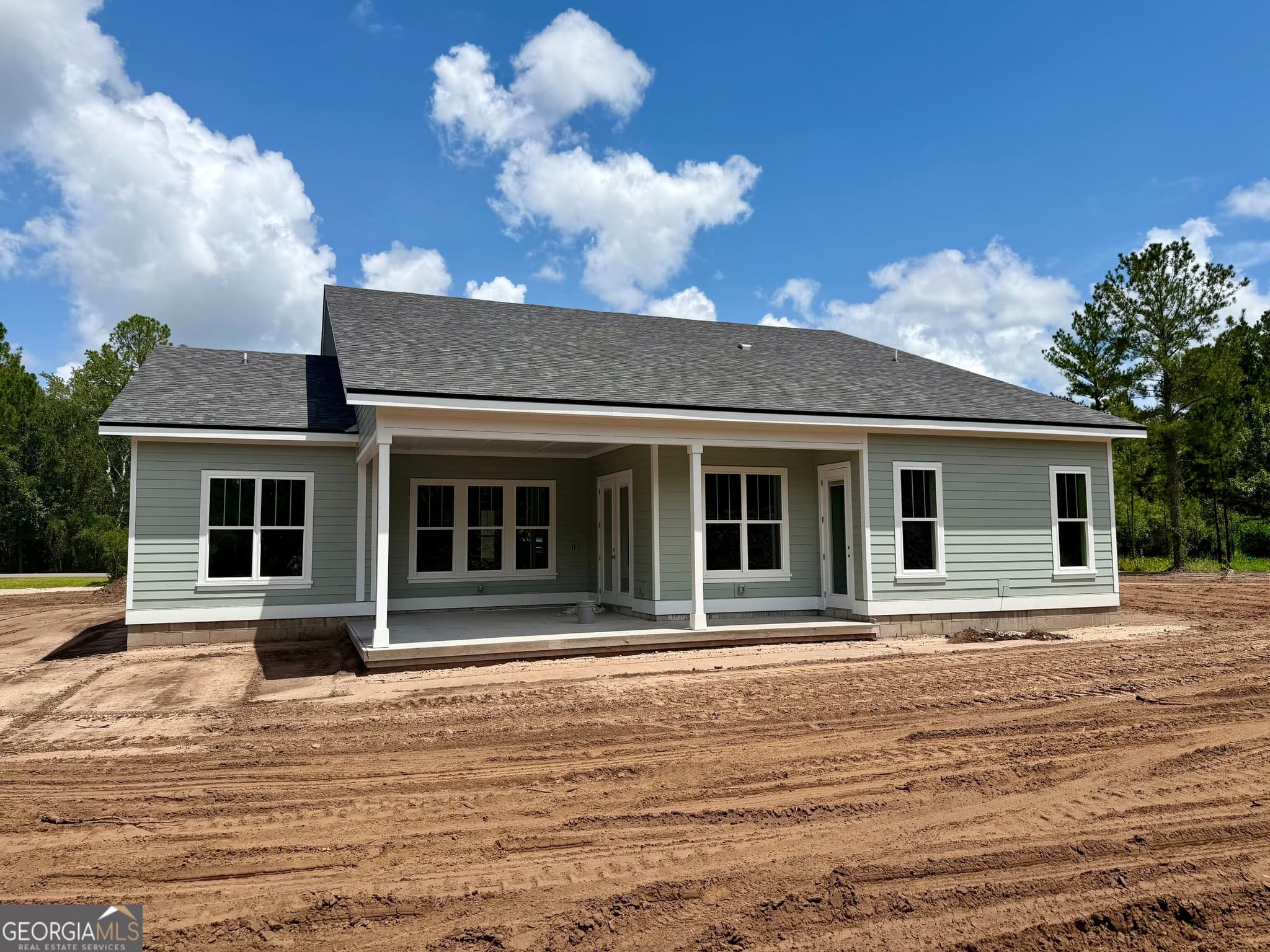 4 bedroom, 2 bathroom, 2,256 sq ft single family residence for sale at 696 La Vento Lane, Waverly, GA 31565 — photo 2