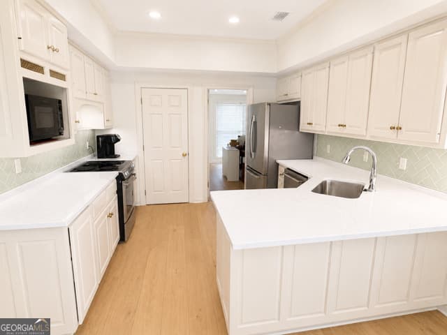 4 bedroom, 3 bathroom, 3,209 sq ft single family residence for sale at 5 Ridgeview Circle, Valdosta, GA 31602 — photo 7