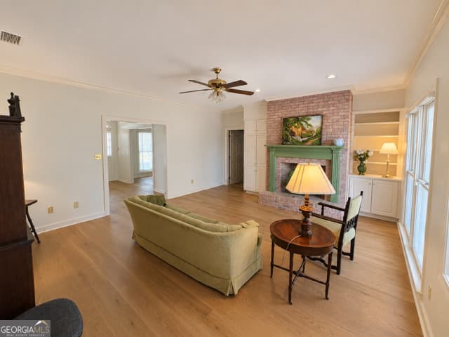 4 bedroom, 3 bathroom, 3,209 sq ft single family residence for sale at 5 Ridgeview Circle, Valdosta, GA 31602 — photo 5