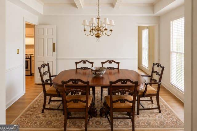 4 bedroom, 3 bathroom, 3,209 sq ft single family residence for sale at 5 Ridgeview Circle, Valdosta, GA 31602 — photo 4