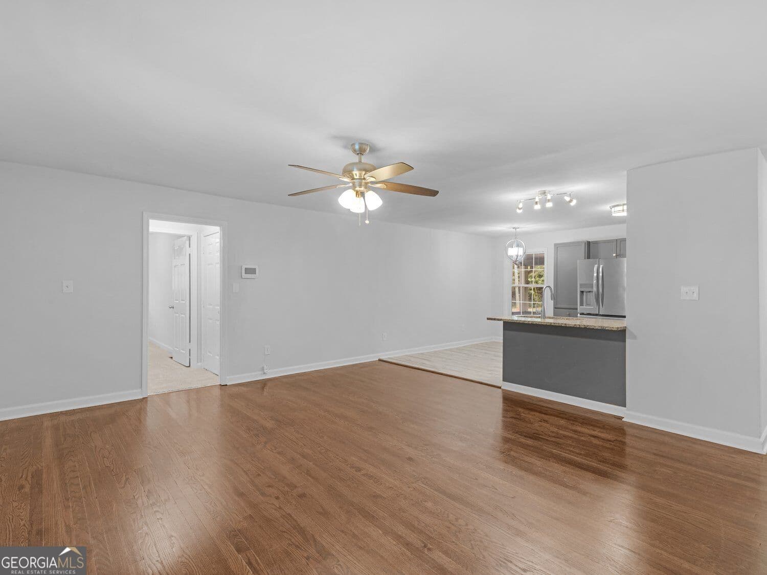 4 bedroom, 2 bathroom, 1,796 sq ft single family residence for sale at 870 Mount Tabor Road, Oxford, GA 30054 — photo 3