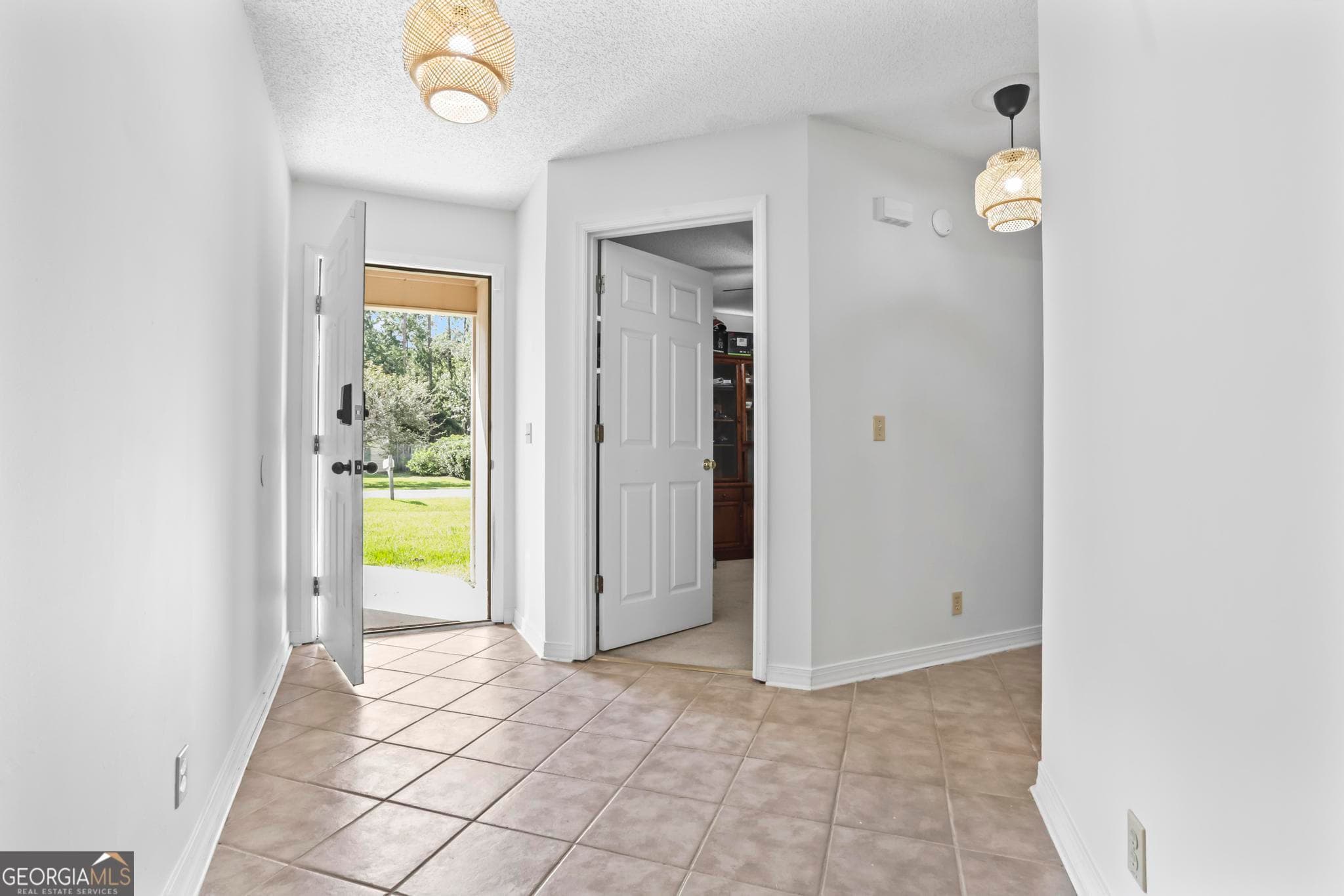 3 bedroom, 2 bathroom, 1,441 sq ft single family residence for sale at 119 Bamboo Drive, Kingsland, GA 31548 — photo 3