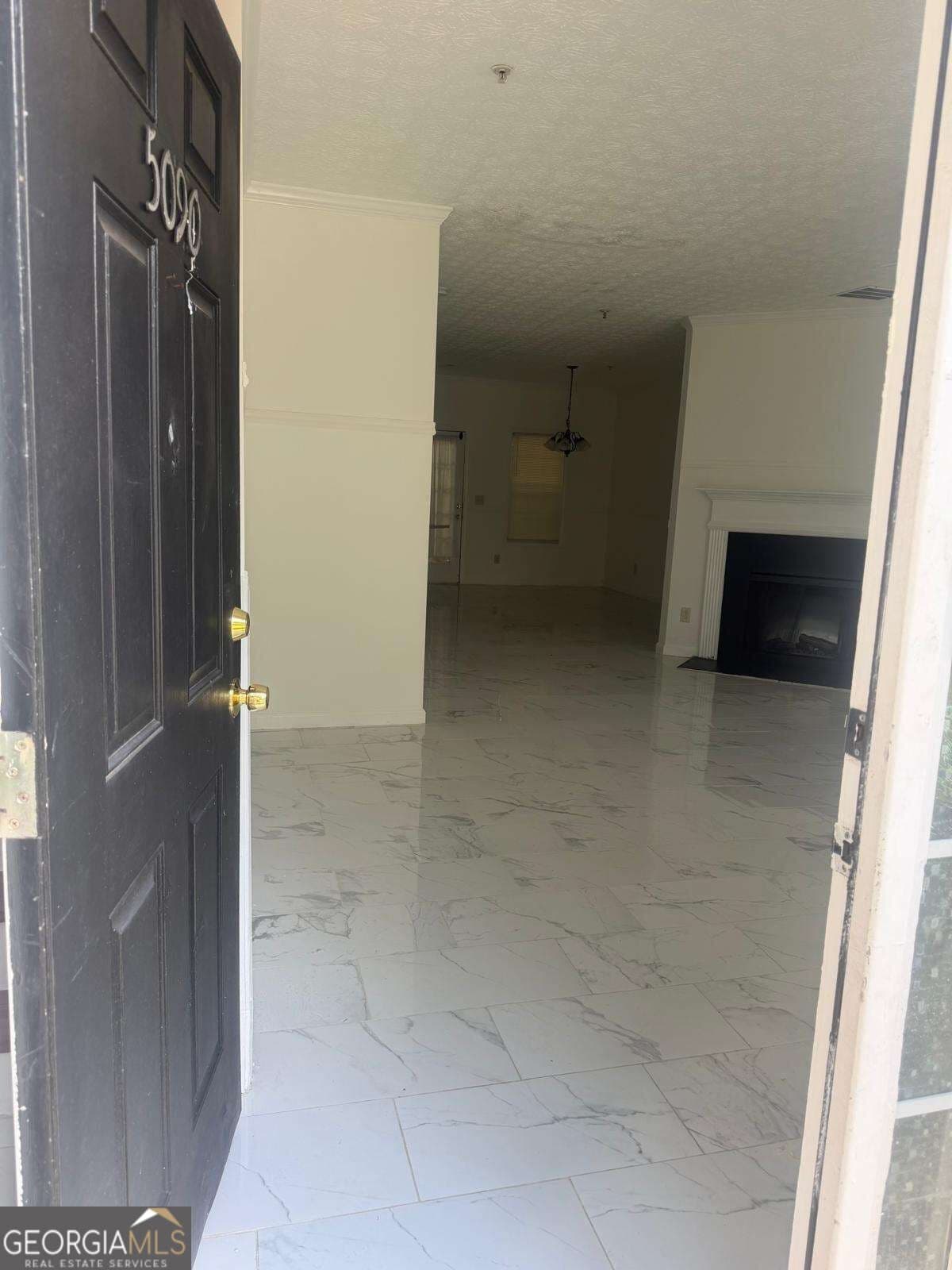 3 bedroom, 2.5 bathroom, 1,592 sq ft townhouse for rent at 5090 Leeshire Trace, Tucker, GA 30084 for $2,300 a month