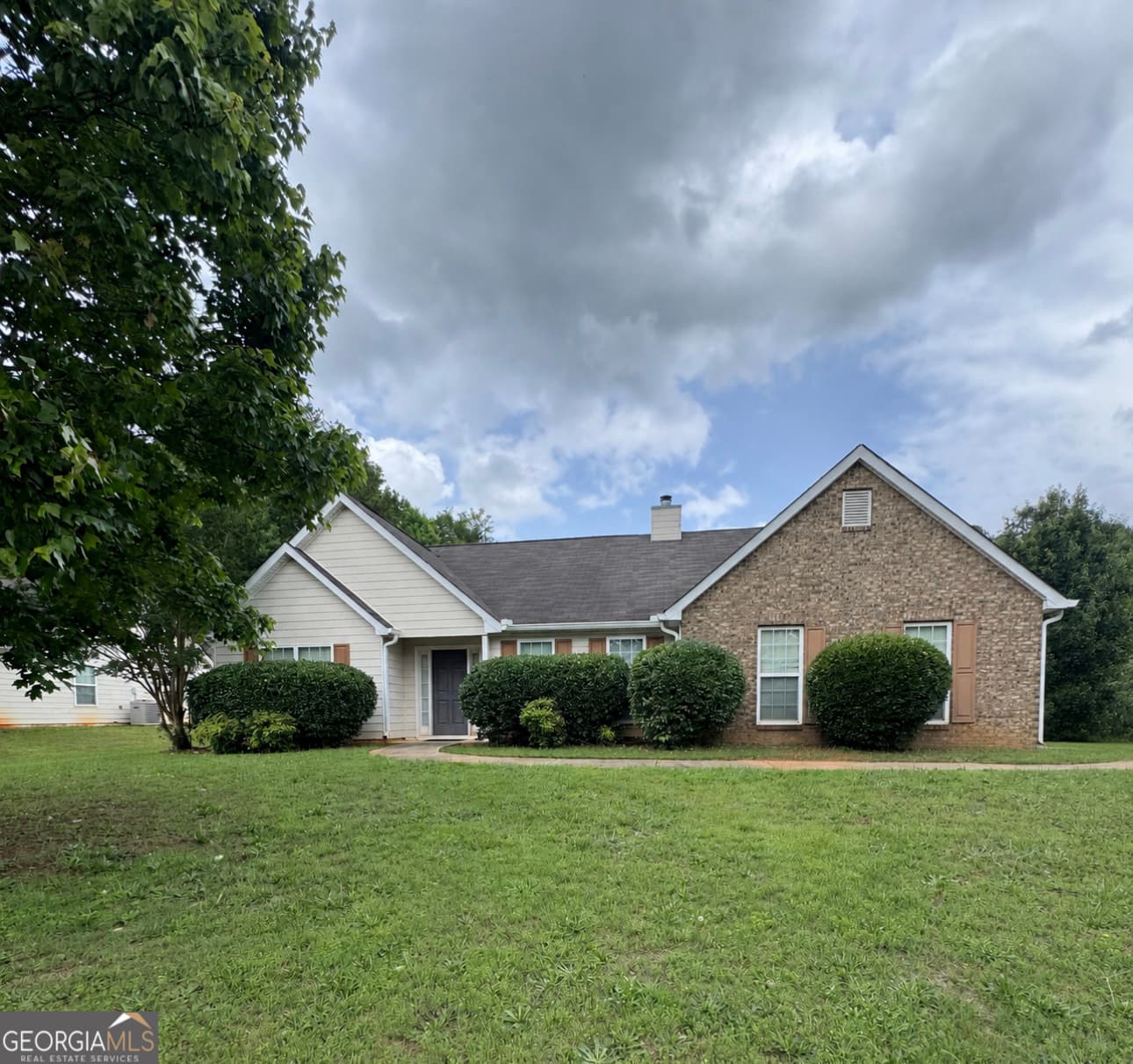 4 bedroom, 2 bathroom, 1,818 sq ft single family residence sold at 465 Camella Circle, Mcdonough, GA 30252