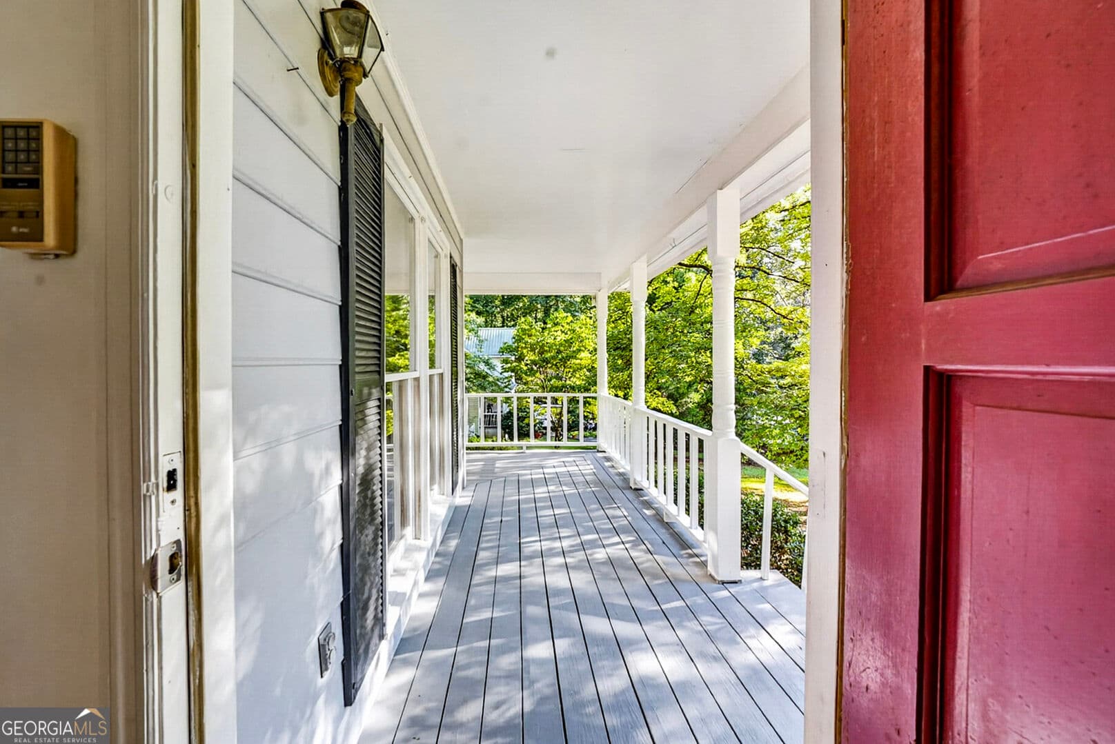 3 bedroom, 2.5 bathroom, 1,958 sq ft single family residence for sale at 106 McKinley Circle, Lagrange, GA 30240 — photo 9