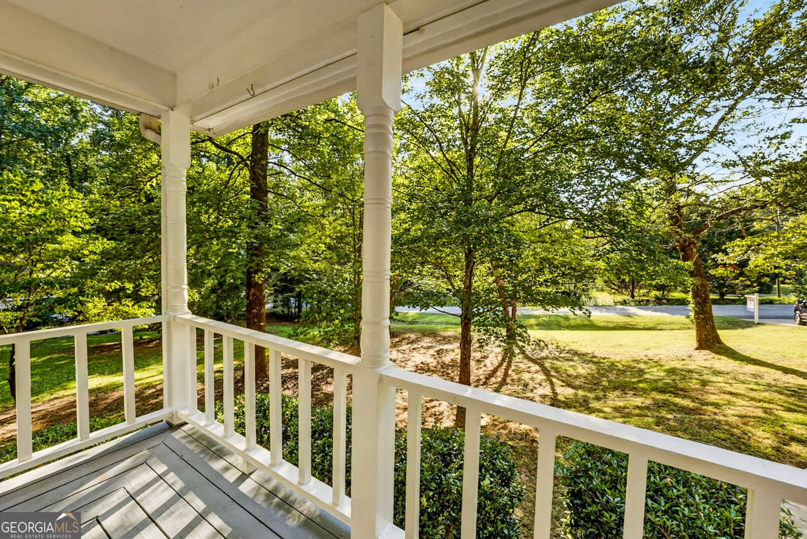 3 bedroom, 2.5 bathroom, 1,958 sq ft single family residence for sale at 106 McKinley Circle, Lagrange, GA 30240 — photo 8