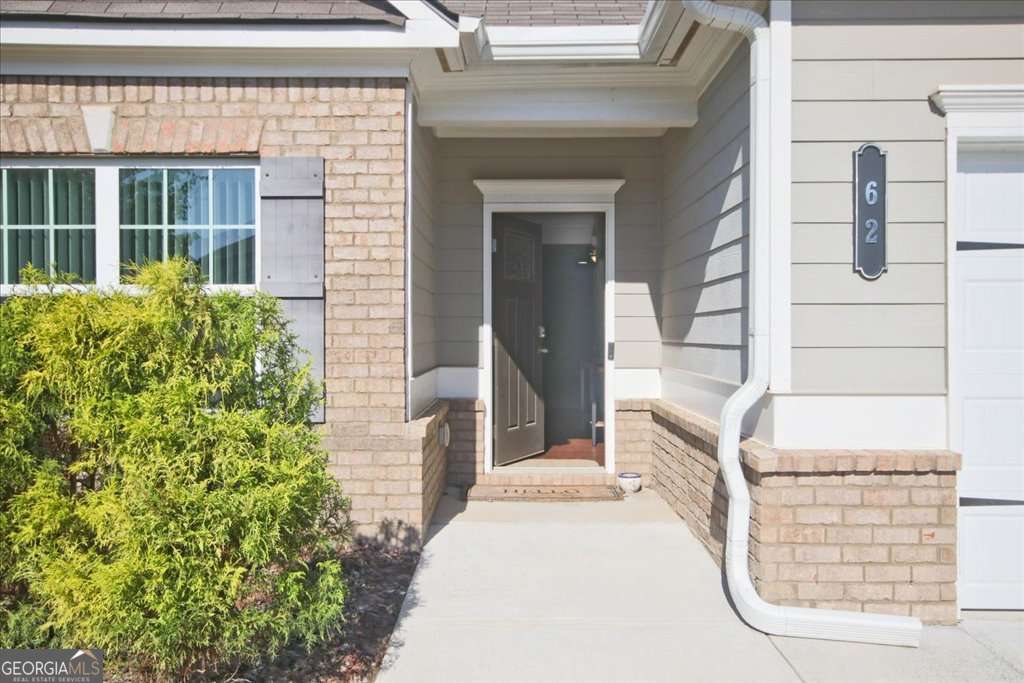 4 bedroom, 3.5 bathroom, 2,412 sq ft single family residence for sale at 62 Flower Petal Way, Dacula, GA 30019 — photo 3