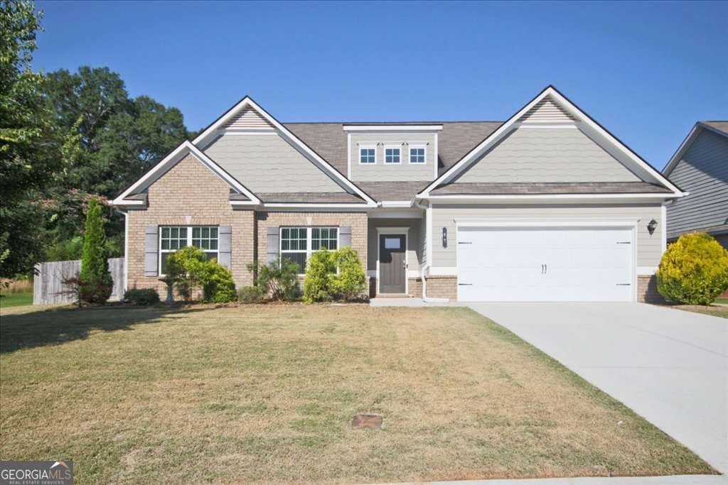 4 bedroom, 3.5 bathroom, 2,412 sq ft single family residence for sale at 62 Flower Petal Way, Dacula, GA 30019