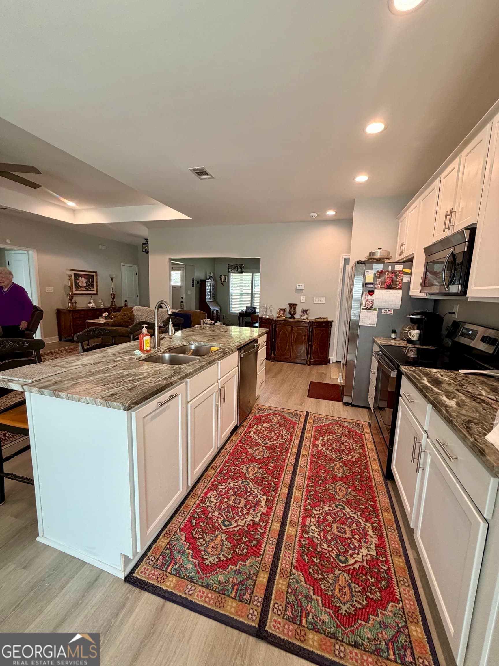 3 bedroom, 2 bathroom, 1,822 sq ft single family residence for sale at 108 Cambridge Court, Milledgeville, GA 31061 — photo 6