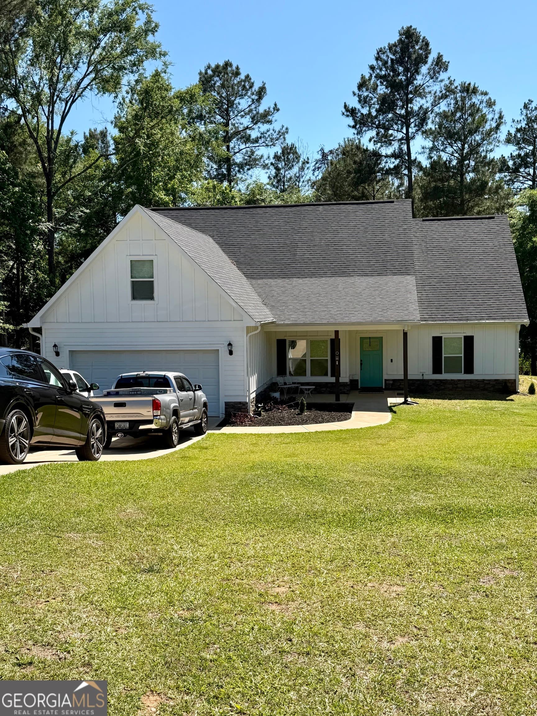 3 bedroom, 2 bathroom, 1,822 sq ft single family residence for sale at 108 Cambridge Court, Milledgeville, GA 31061