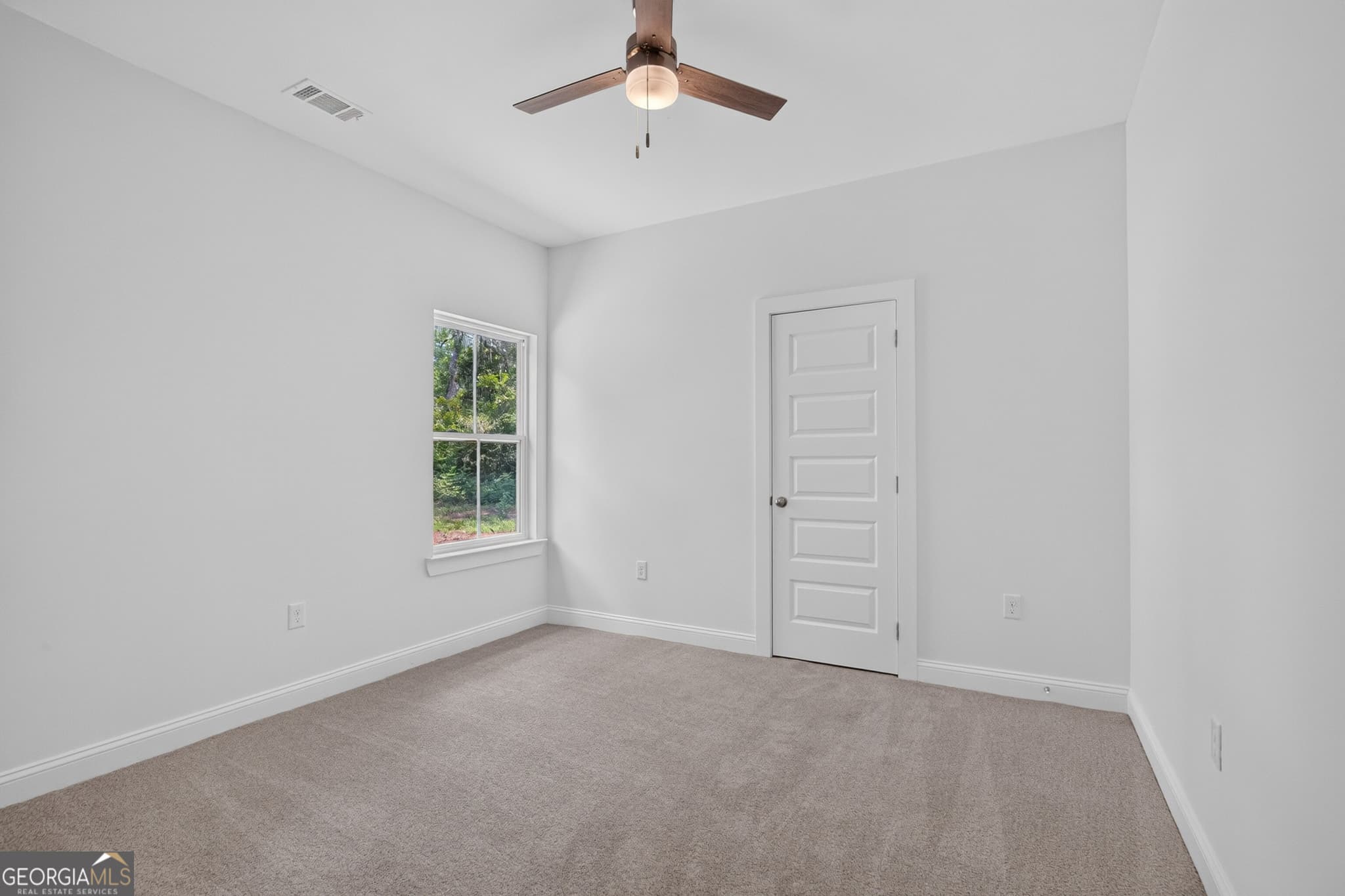 3 bedroom, 2 bathroom, 1,250 sq ft single family residence for sale at 1096 Casey Road, Townsend, GA 31331 — photo 8