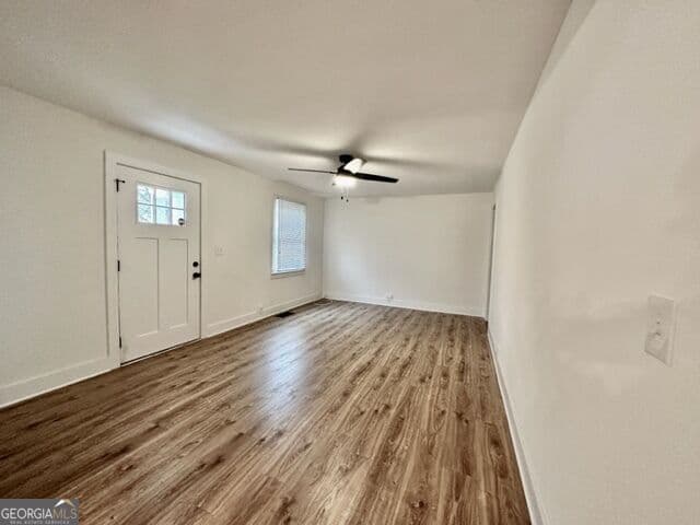 3 bedroom, 2 bathroom, 1,301 sq ft single family residence for rent at 1827 Broadwell Street, Atlanta, GA 30310 for $2,025 a month — photo 3