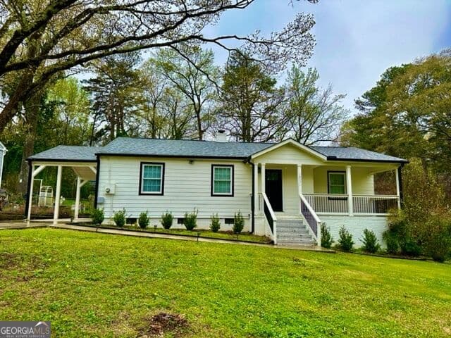 3 bedroom, 2 bathroom, 1,301 sq ft single family residence for rent at 1827 Broadwell Street, Atlanta, GA 30310 for $2,025 a month — photo 1 of 15
