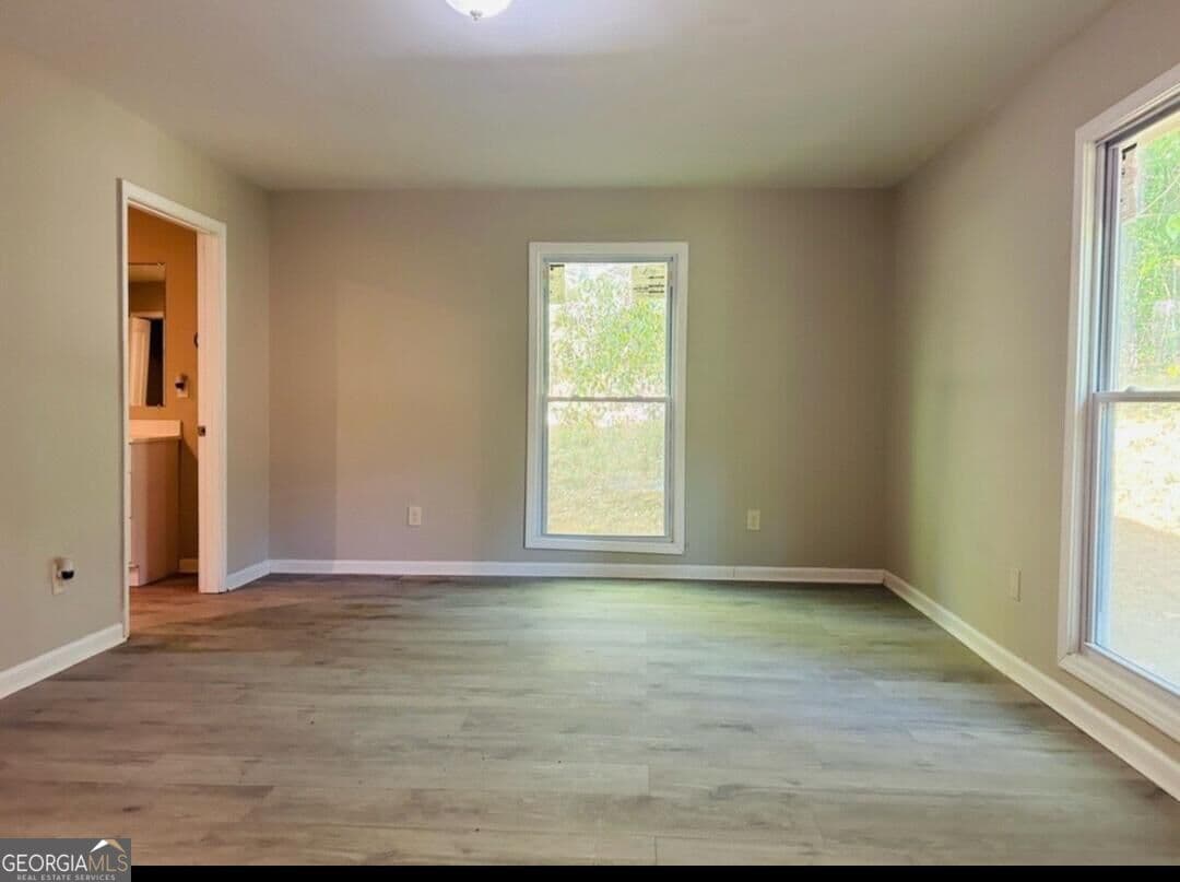 6 bedroom, 4 bathroom, 3,506 sq ft single family residence for sale at 3751 Riverchase Circle, Decatur, GA 30034 — photo 10