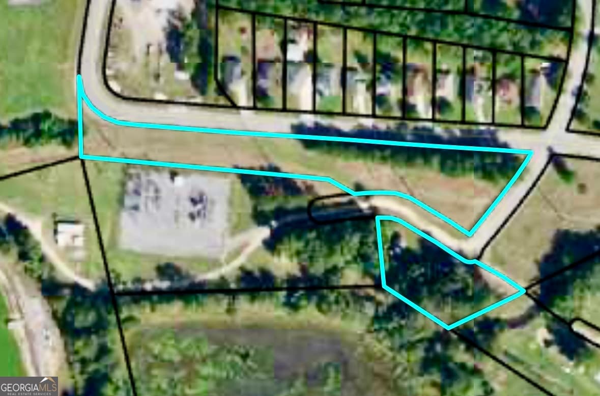 residential lot for sale at 624 W Washington Avenue, Nashville, GA 31639 — photo 7