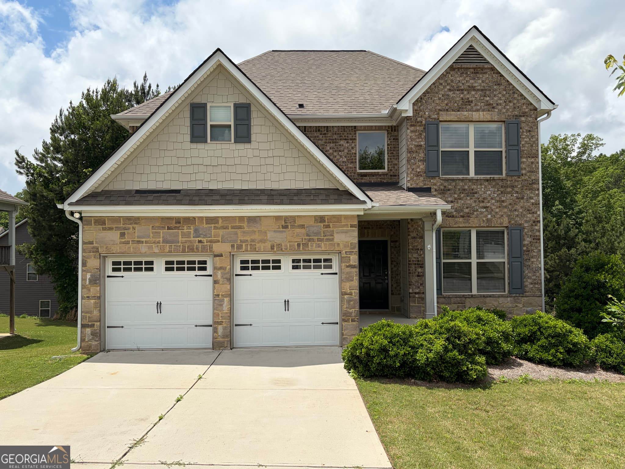 4 bedroom, 2.5 bathroom, 2,301 sq ft single family residence for sale at 133 Donegal Way, Dallas, GA 30132