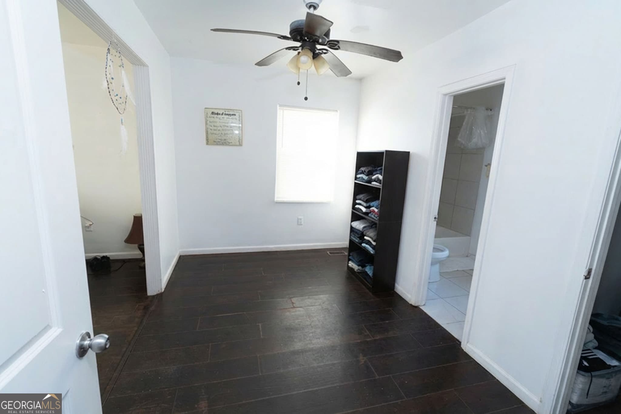 3 bedroom, 2 bathroom, 1,316 sq ft single family residence for sale at 1323 S Lee Street, Griffin, GA 30223 — photo 7